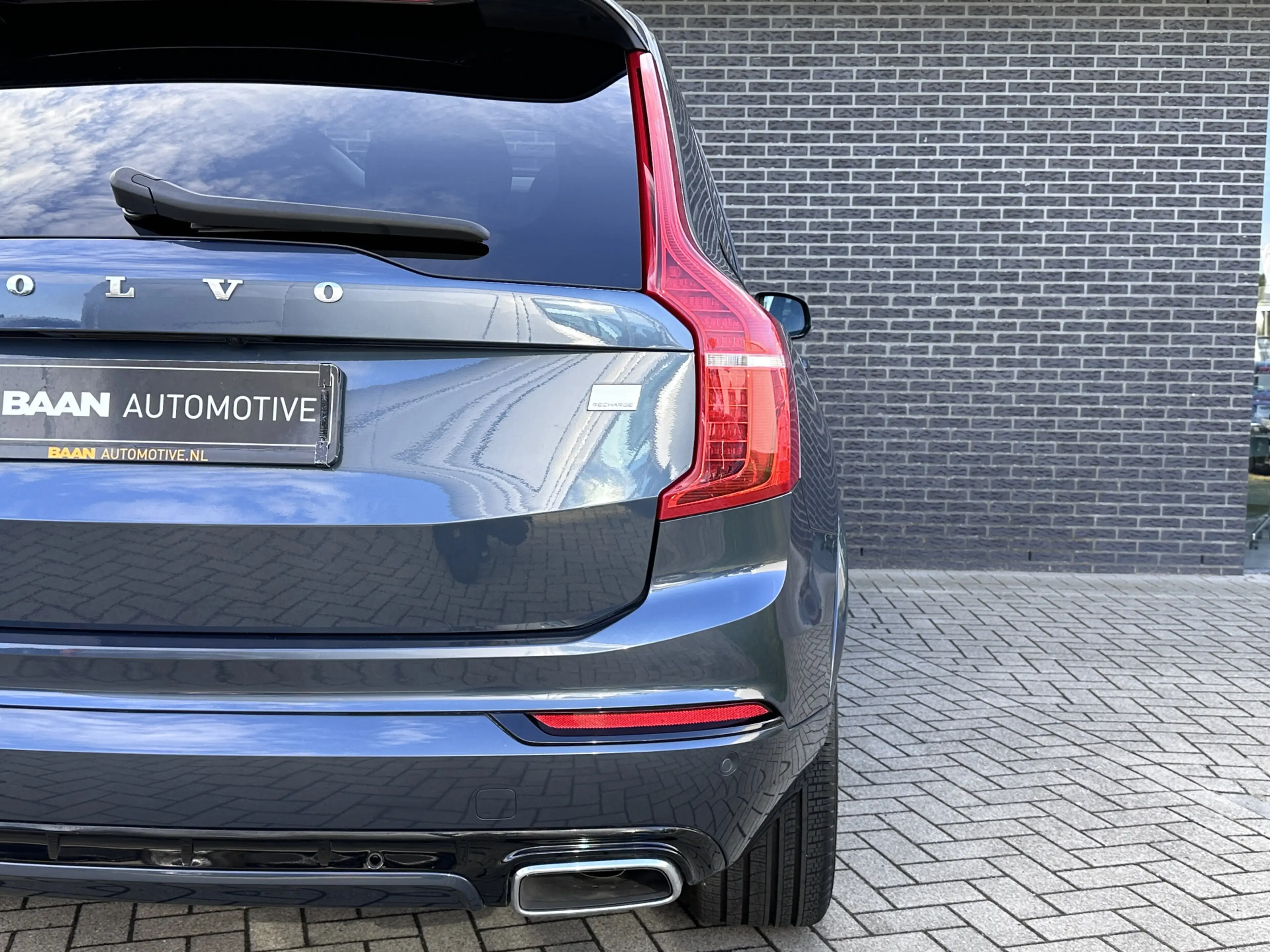 Volvo XC90 2.0 T8 Recharge AWD R-Design | Panorama | Keyless — photo 46