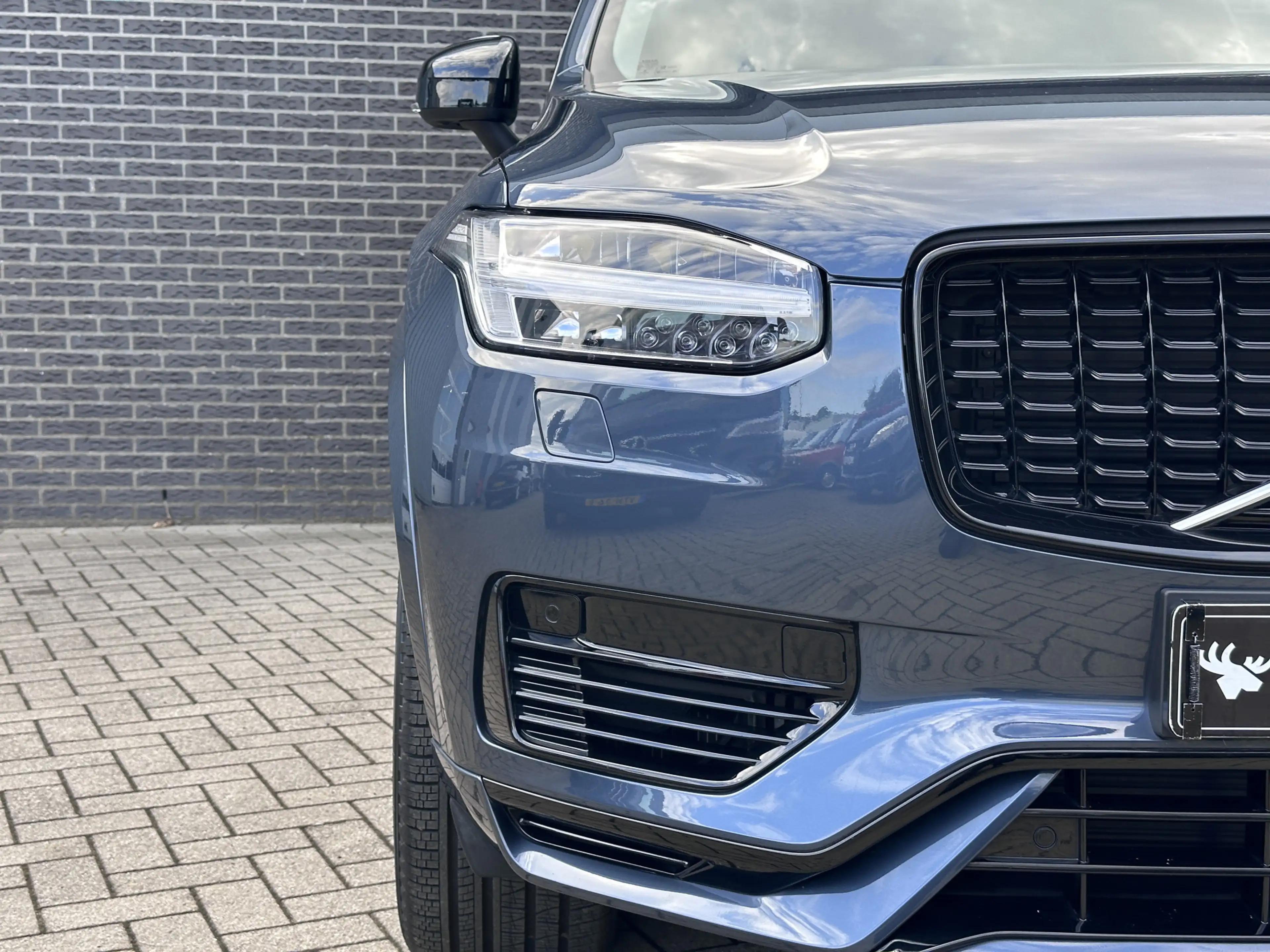 Volvo XC90 2.0 T8 Recharge AWD R-Design | Panorama | Keyless — photo 47