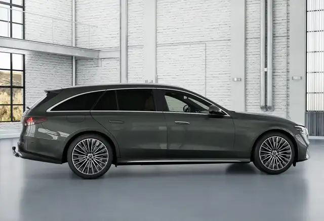 Mercedes-Benz E 300 de 4MATIC T-Modell mit EQ Hybrid Technologie Ansicht 11