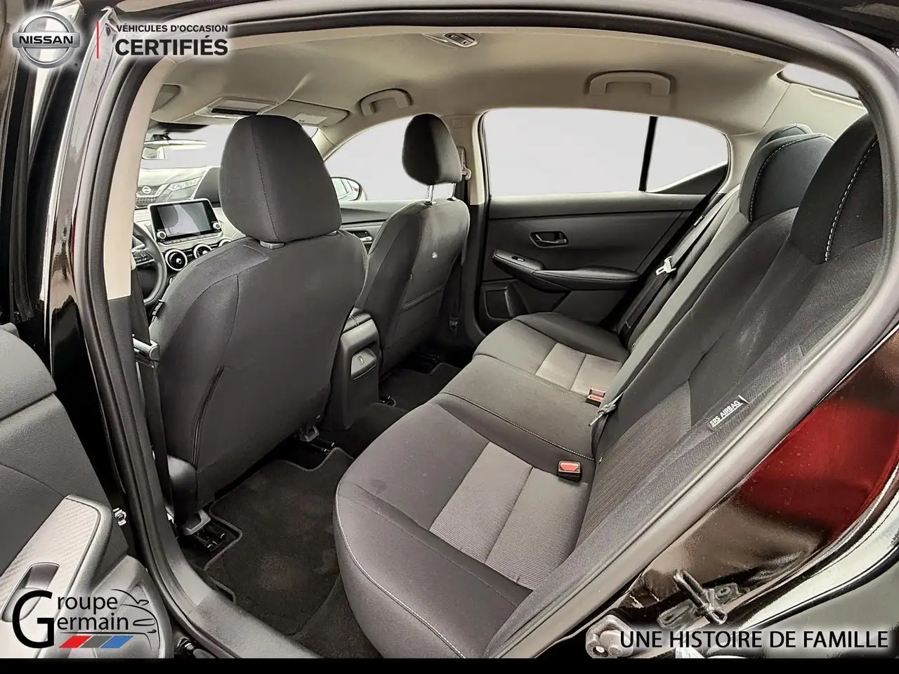 Nissan Sentra снимка Nissan Sentra