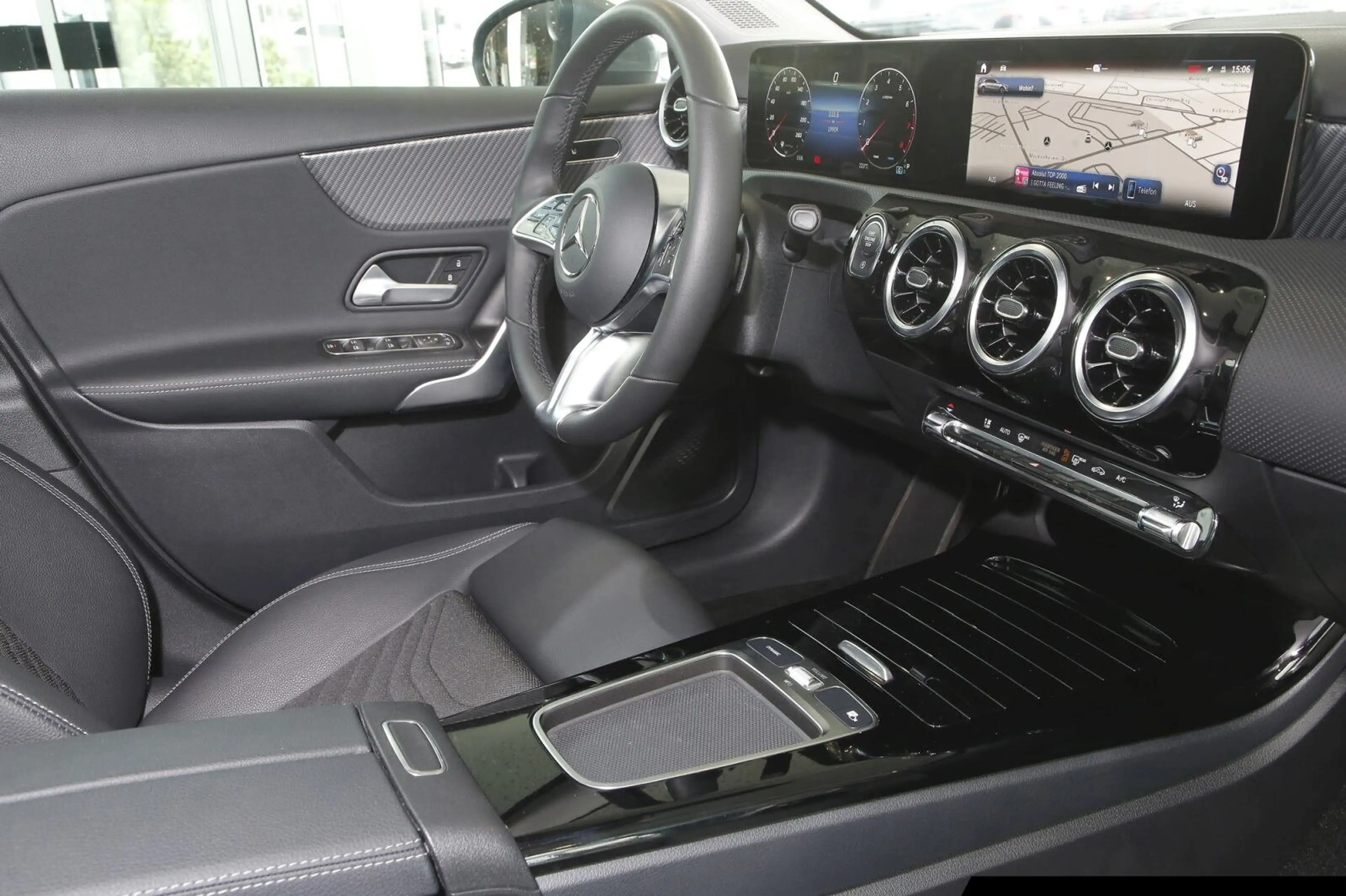 Mercedes-Benz A 180 A 180 Progressive/Autom./Winter-Pak./Fernl.-Ass. — photo 8