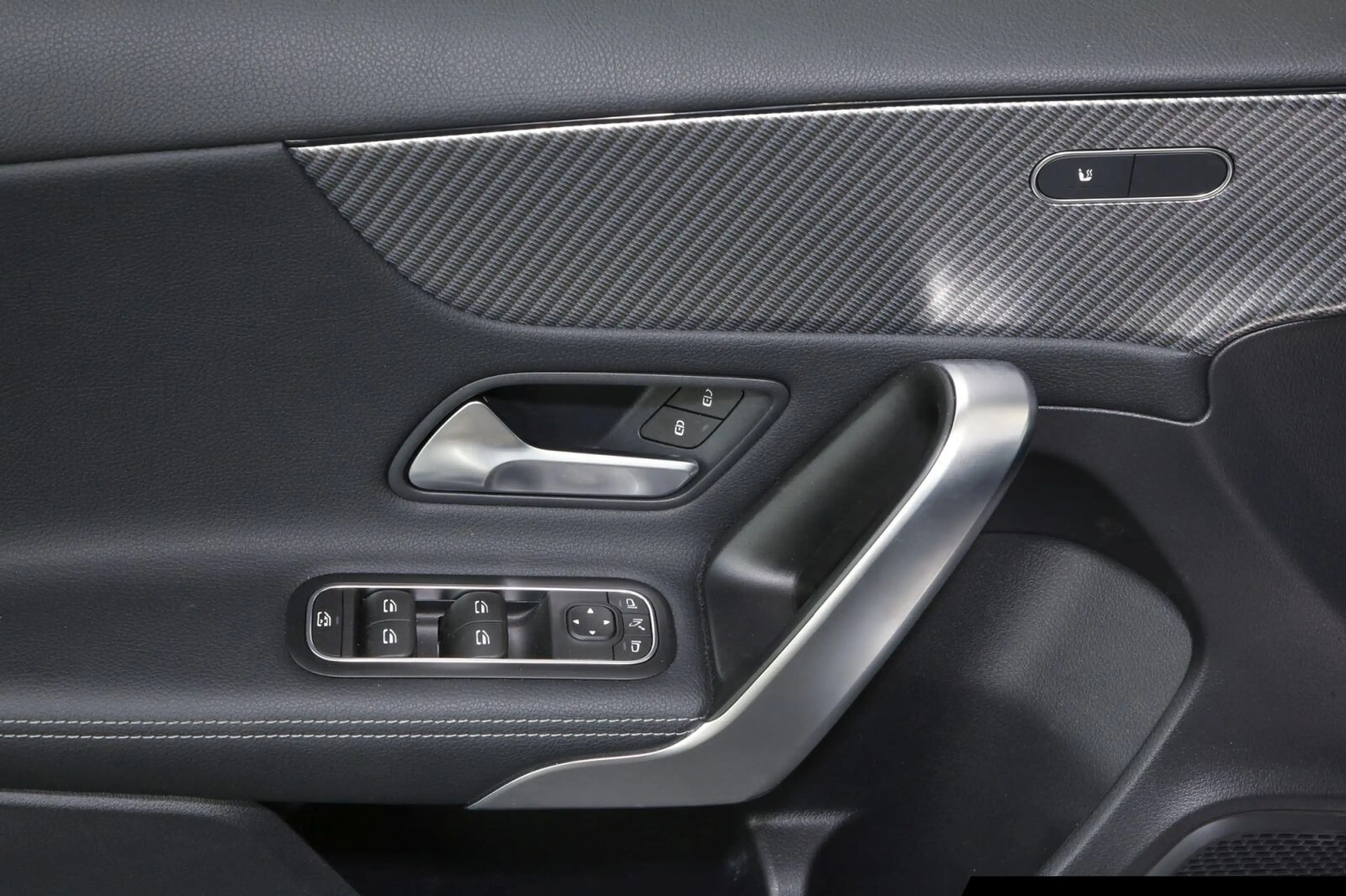 Mercedes-Benz A 180 A 180 Progressive/Autom./Winter-Pak./Fernl.-Ass. — photo 14