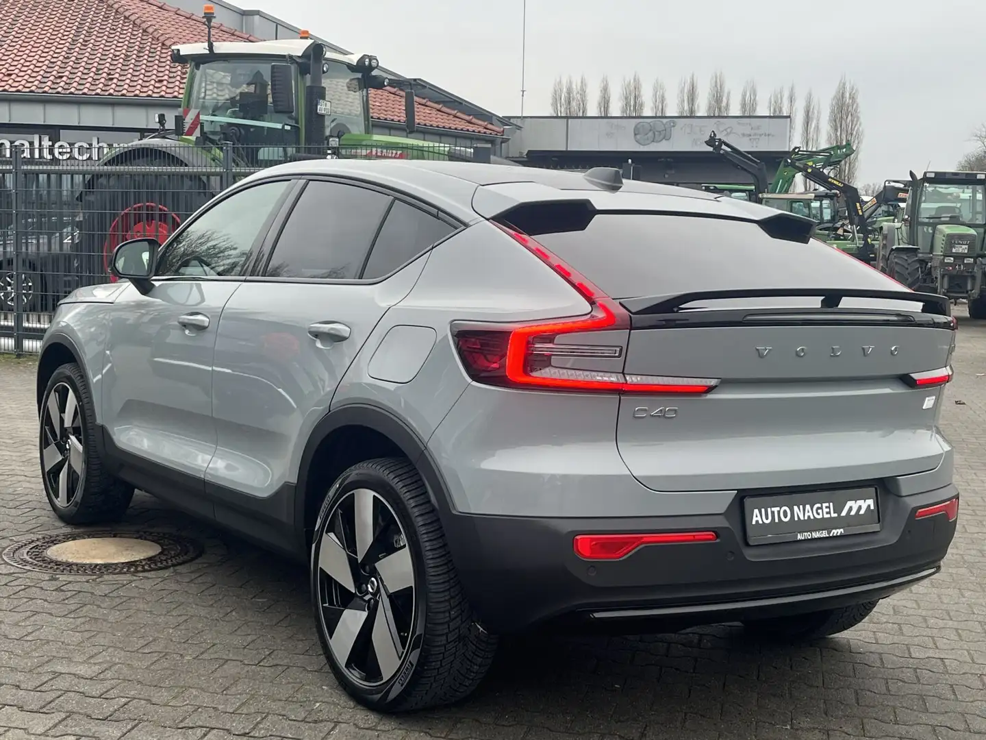 Volvo C40 C40 Recharge Pure Electric Plus |LED|ACC|NAVI| Grijs - 2