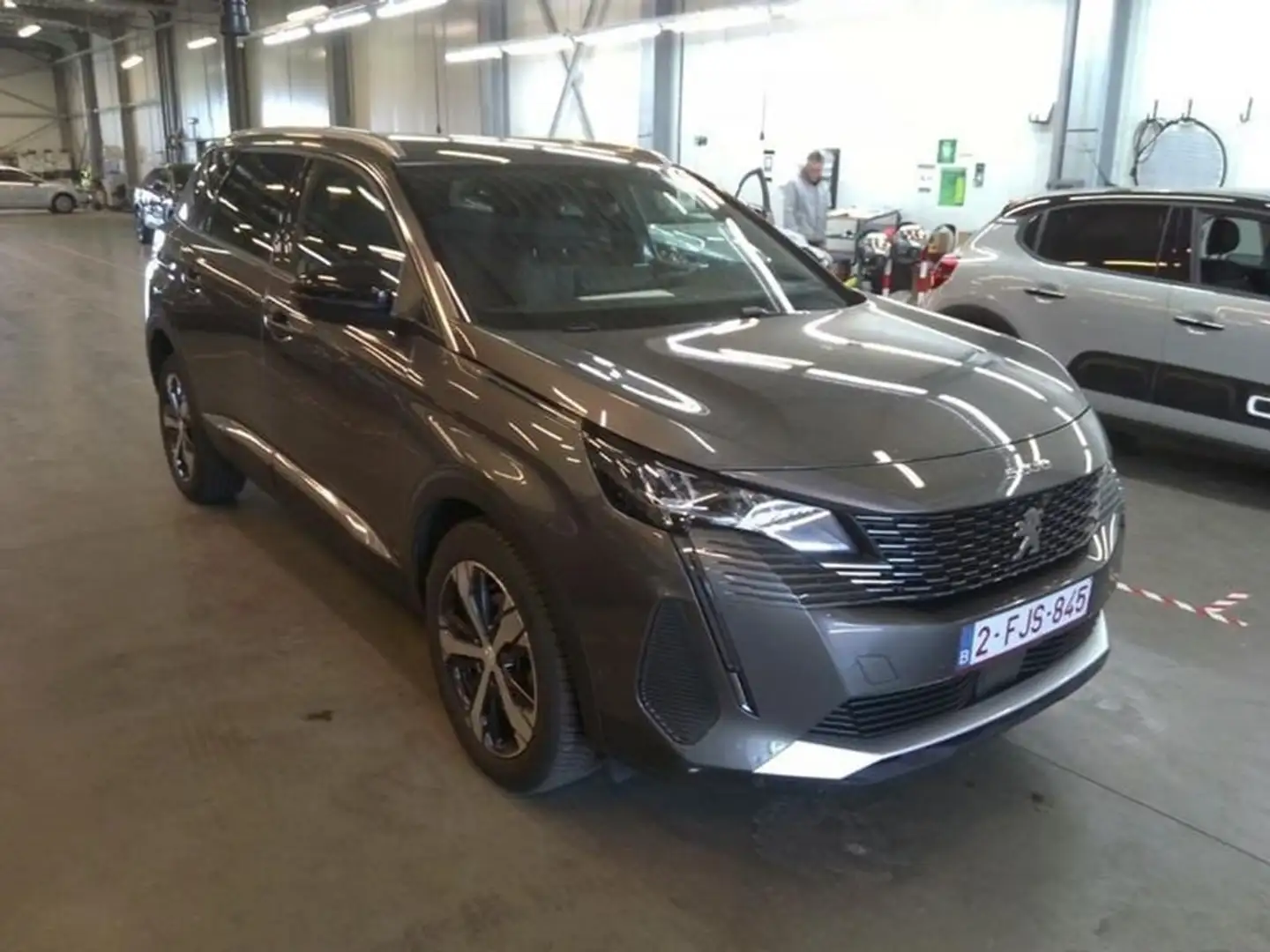 Peugeot 5008 Allure Pack EAT8 7 Plaatsen Grijs - 2