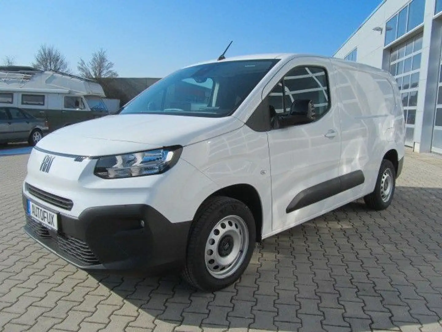 Fiat Doblo KaWa  1.5  L2  Automatik 130, Winterpaket Weiß - 2
