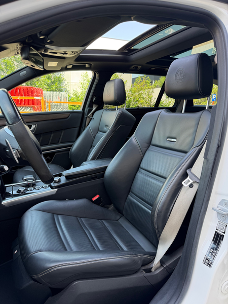 Mercedes-Benz E 63 AMG 4-Matic AMG 585pk / PANO/ 360°/ Massage/ LICHTE VRACHT — photo 5