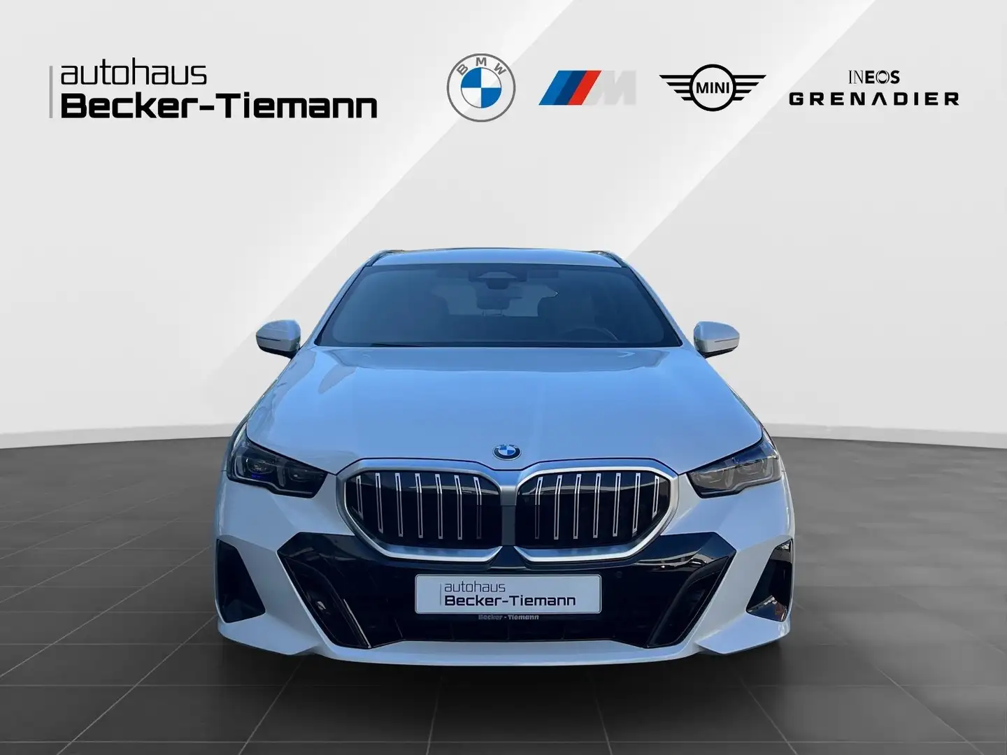 BMW 520 d xDrive Touring Weiß - 2