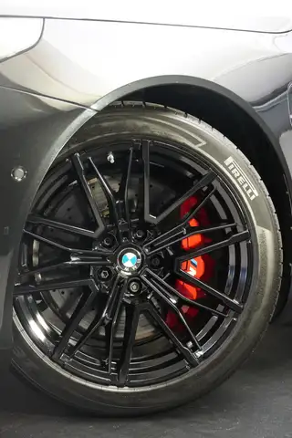 BMW M5 Touring Ansicht 4