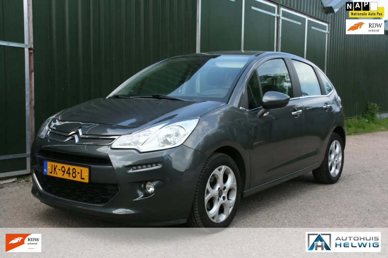 Citroen C3 1.2 PureTech Feel Edition, AIRCO, NAVIGATIE. Grau - 1