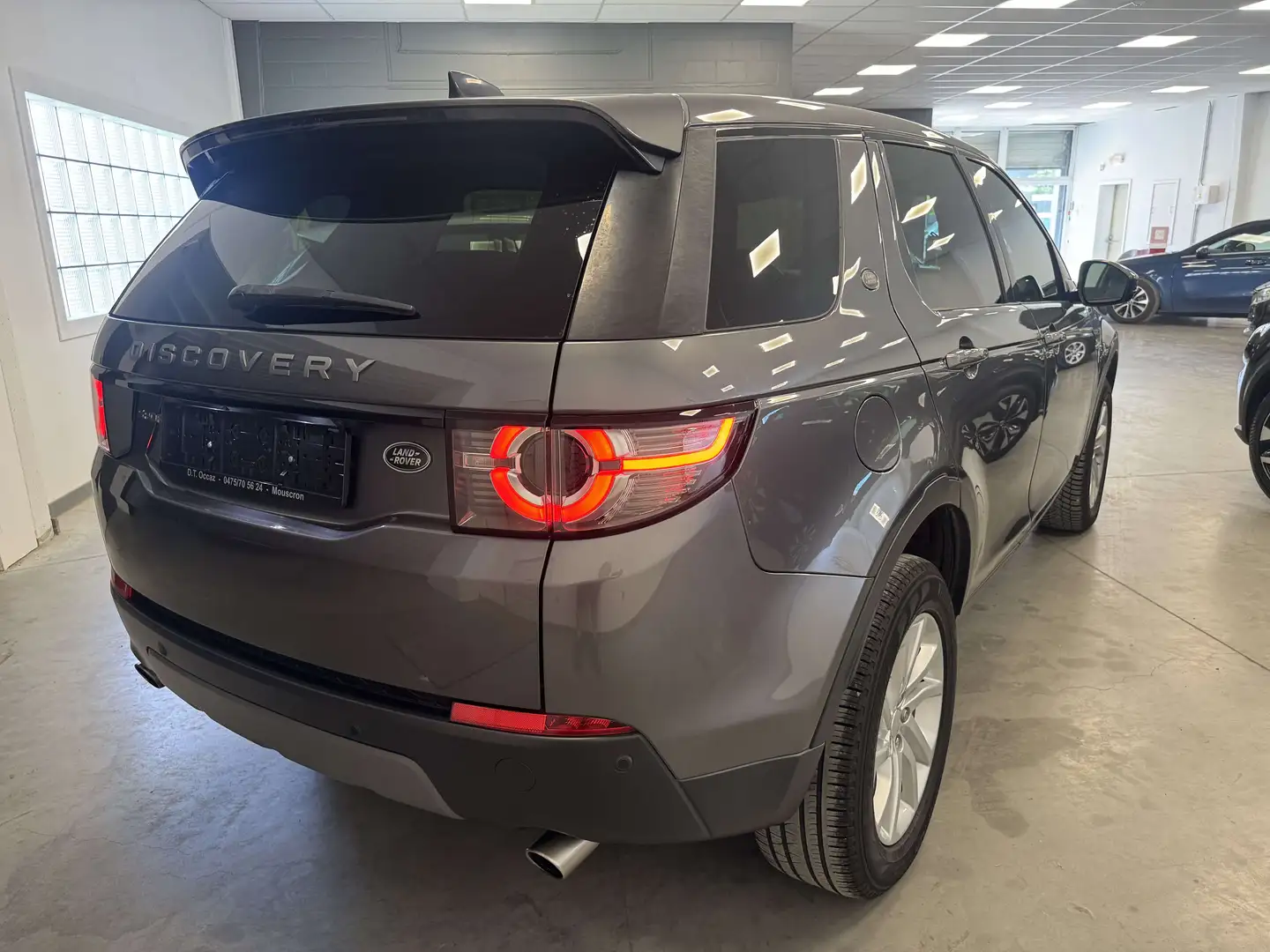 Land Rover Discovery Sport 2.0 TD4 HSE Grigio - 2