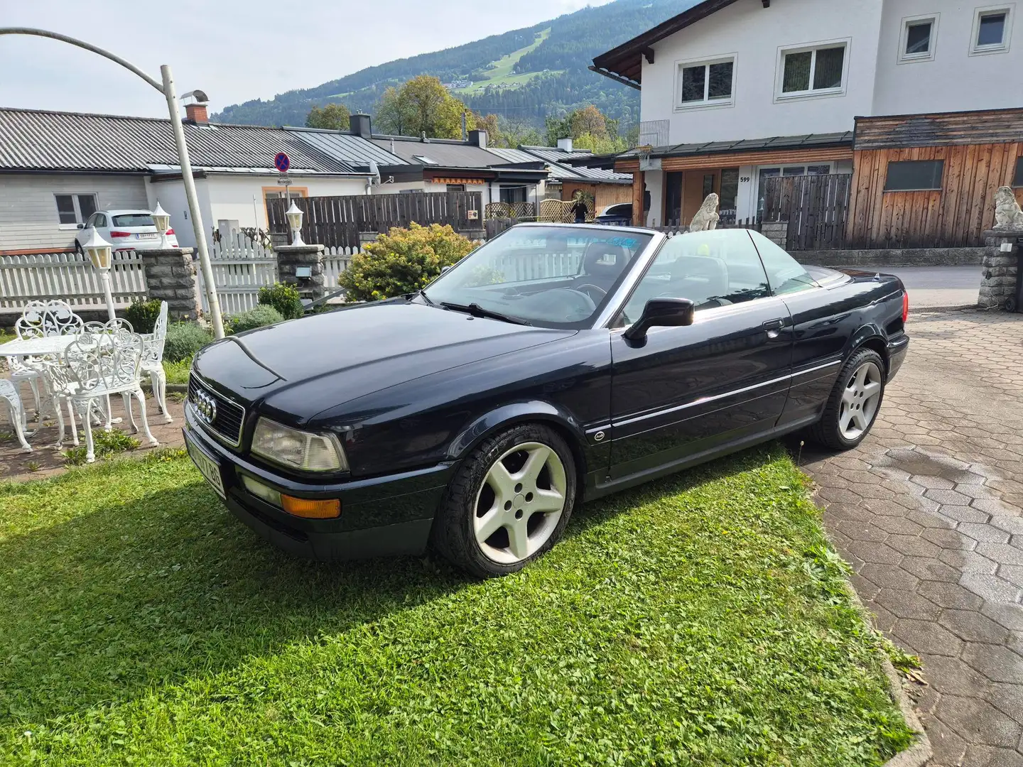 Audi Cabriolet Cabriolet 2,3 PS 133, 5 Zylinder NG Blau - 1