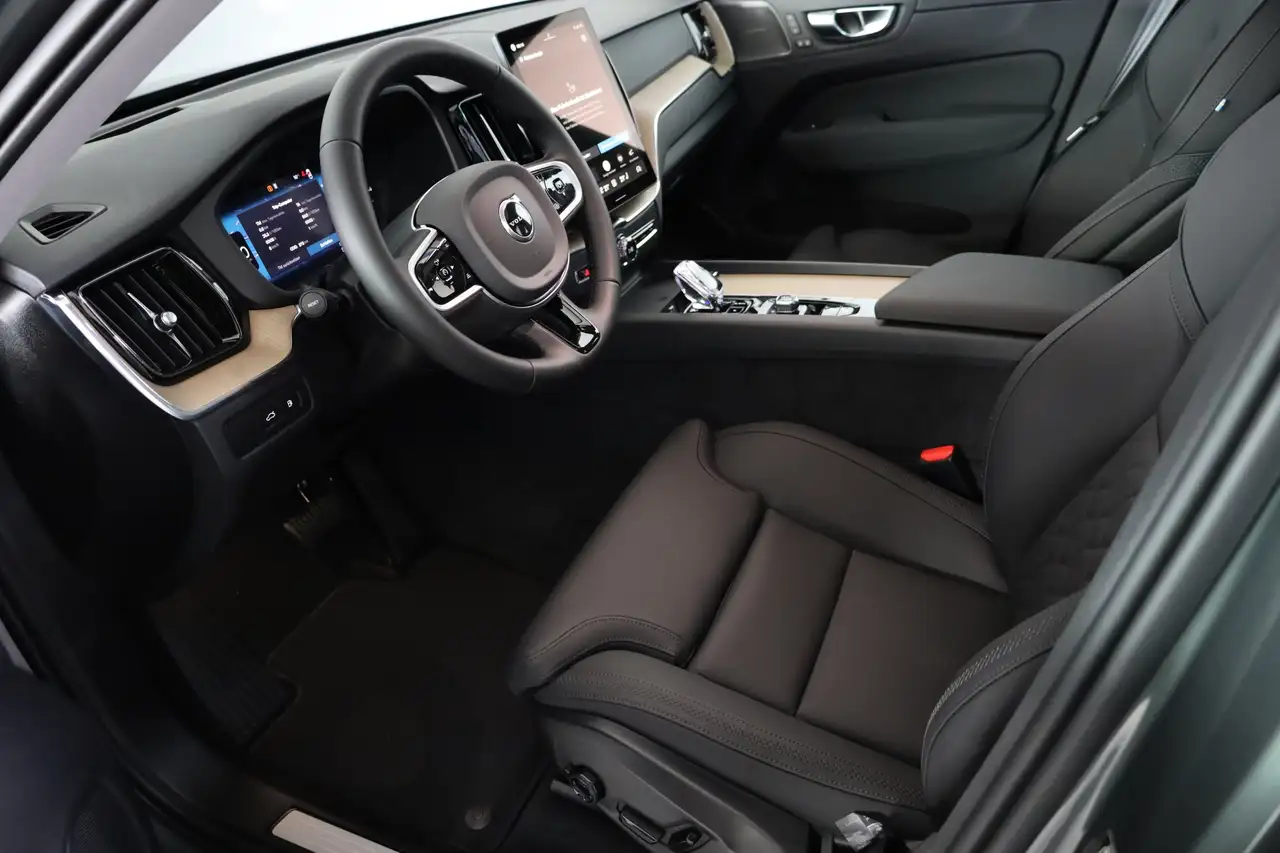 Volvo XC60 2026
