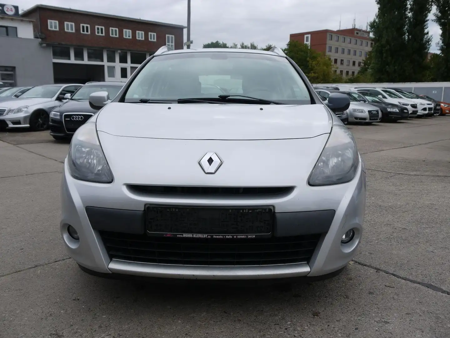 Renault Clio Grandtour Dynamique Grau - 2