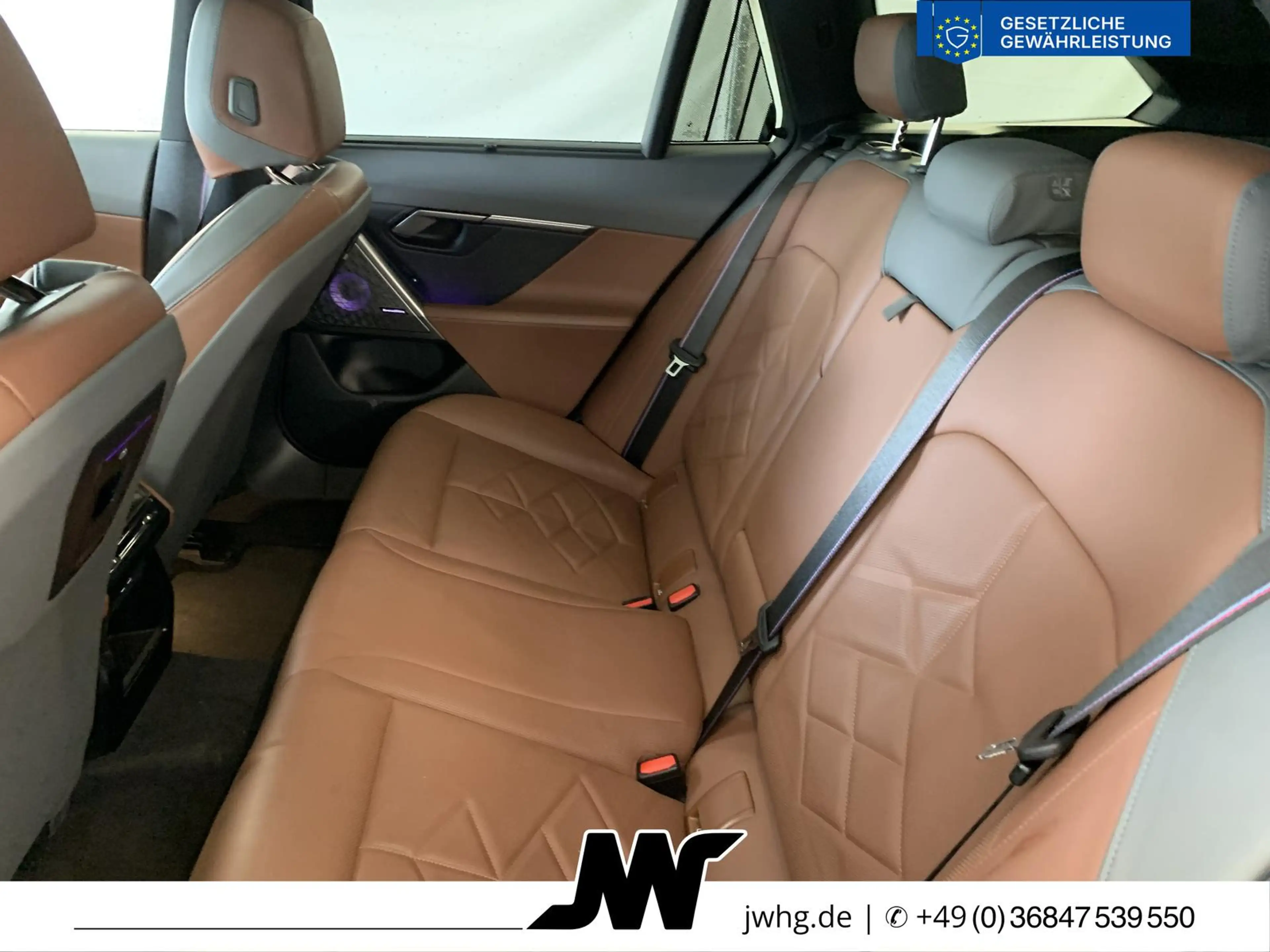 BMW 520 xDr M Sport Pro DrivingProf Pano HeadUp Inno — photo 8