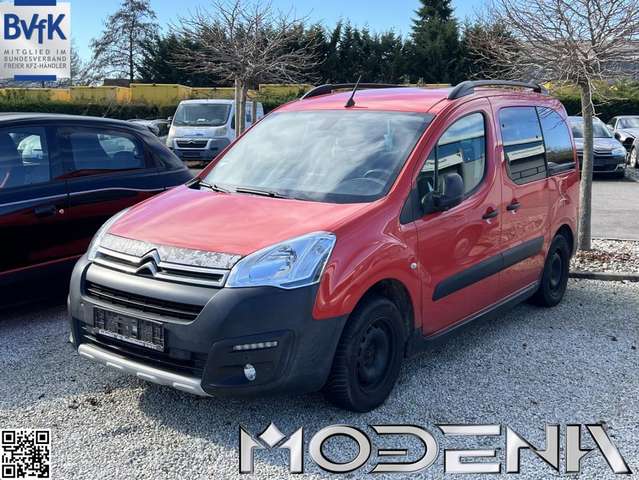 Imagine Citroen Berlingo BlueHDI 120 XTR AHK