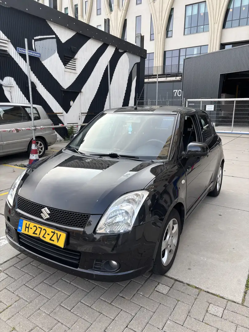 Suzuki Swift 1.3 GA Zwart - 2