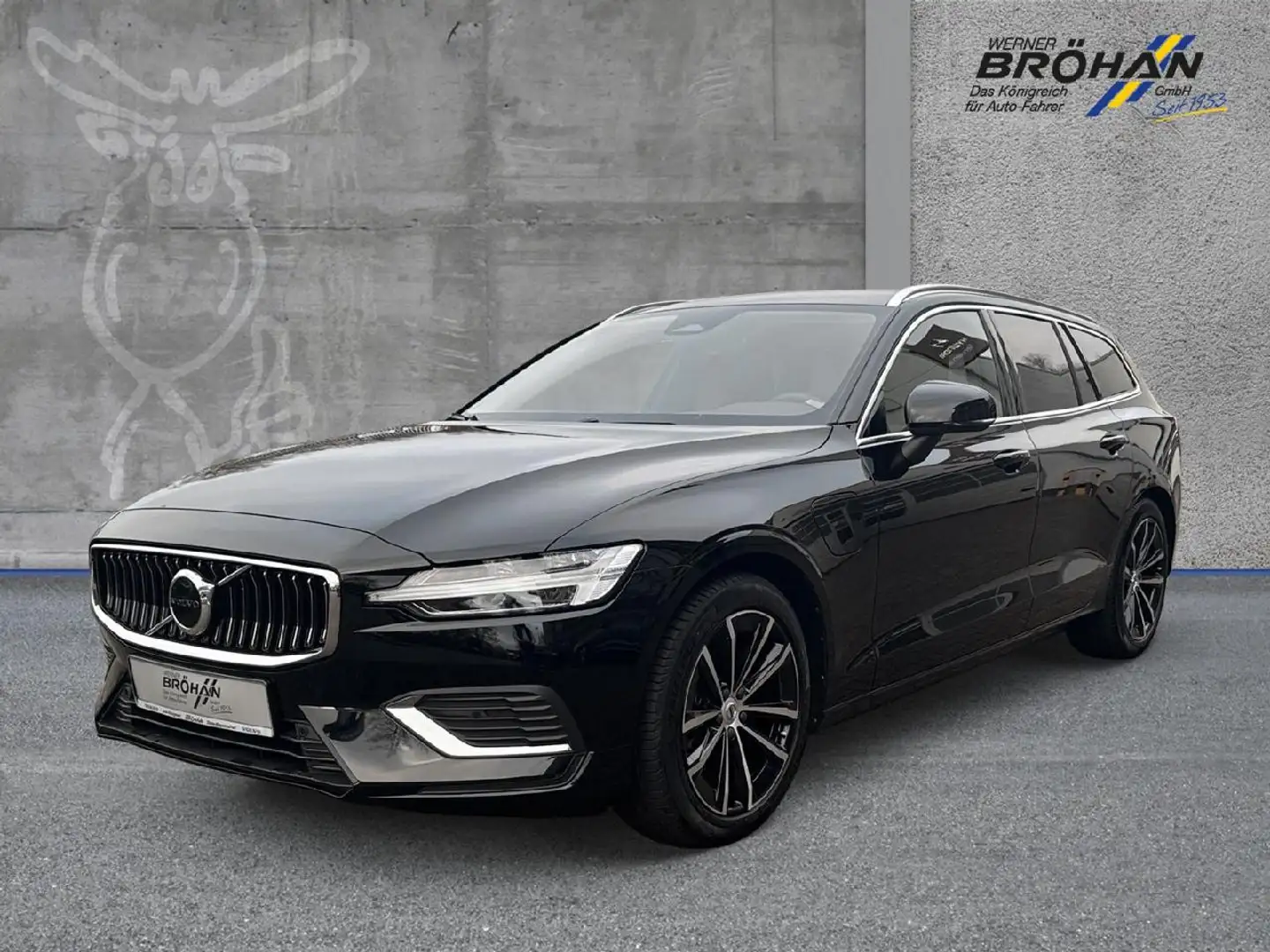 Volvo V60 T6 AWD Core Recharge Plug-In Hybrid Schwarz - 1