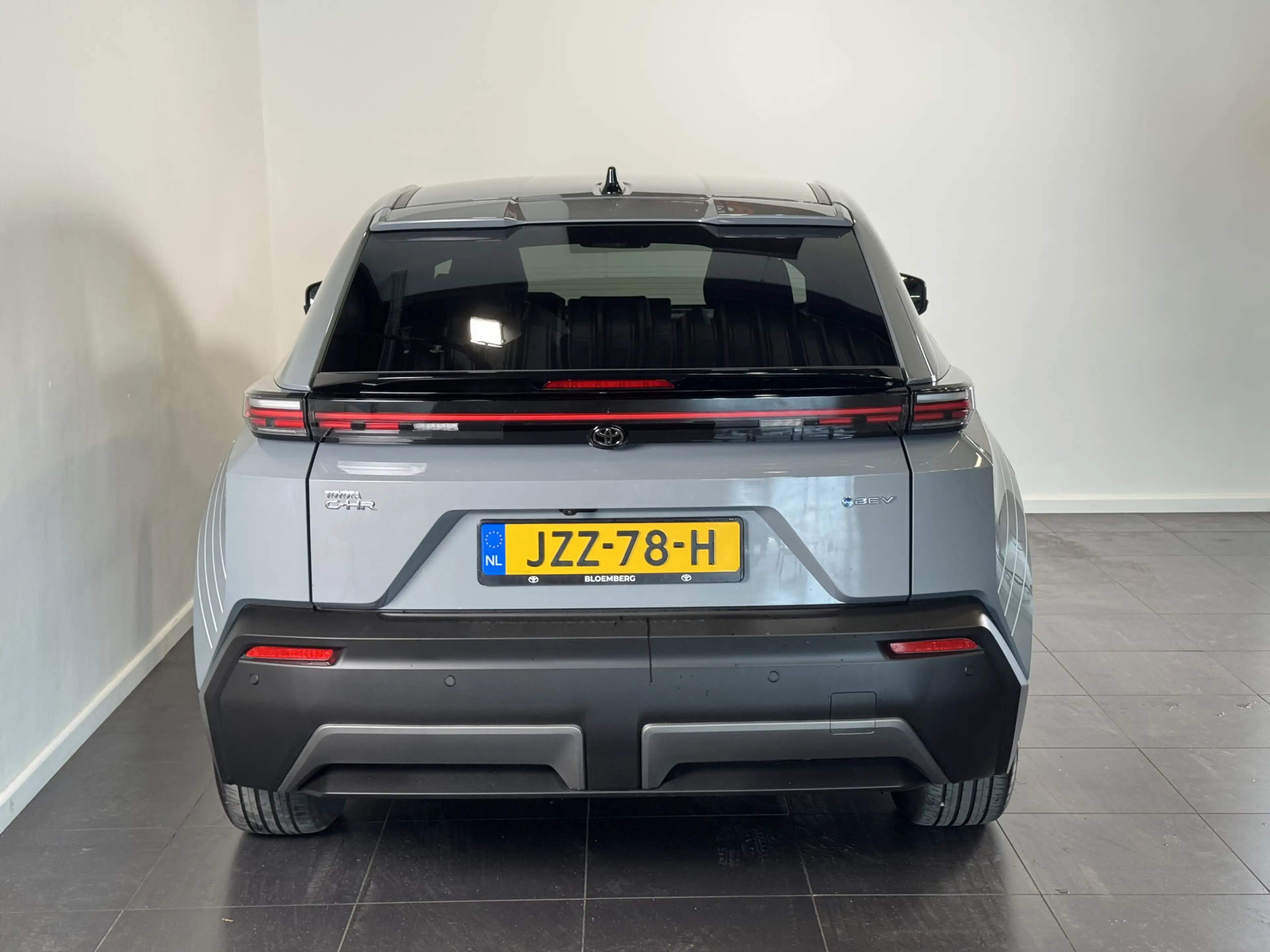 Toyota C-HR+ First Edition 77 kWh | 607km WTLP | Wamtepomp | 3- — photo 8