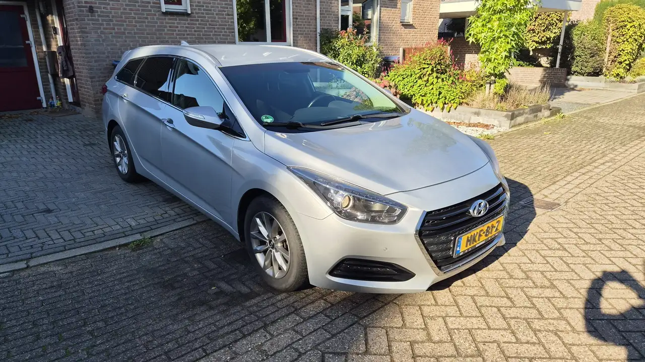 Hyundai i40