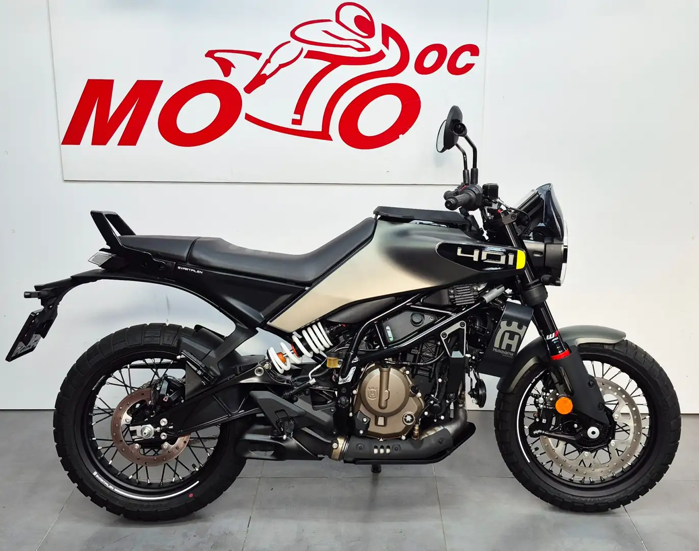Husqvarna Svartpilen 401 ***MOTODOC.BE*** Nero - 1