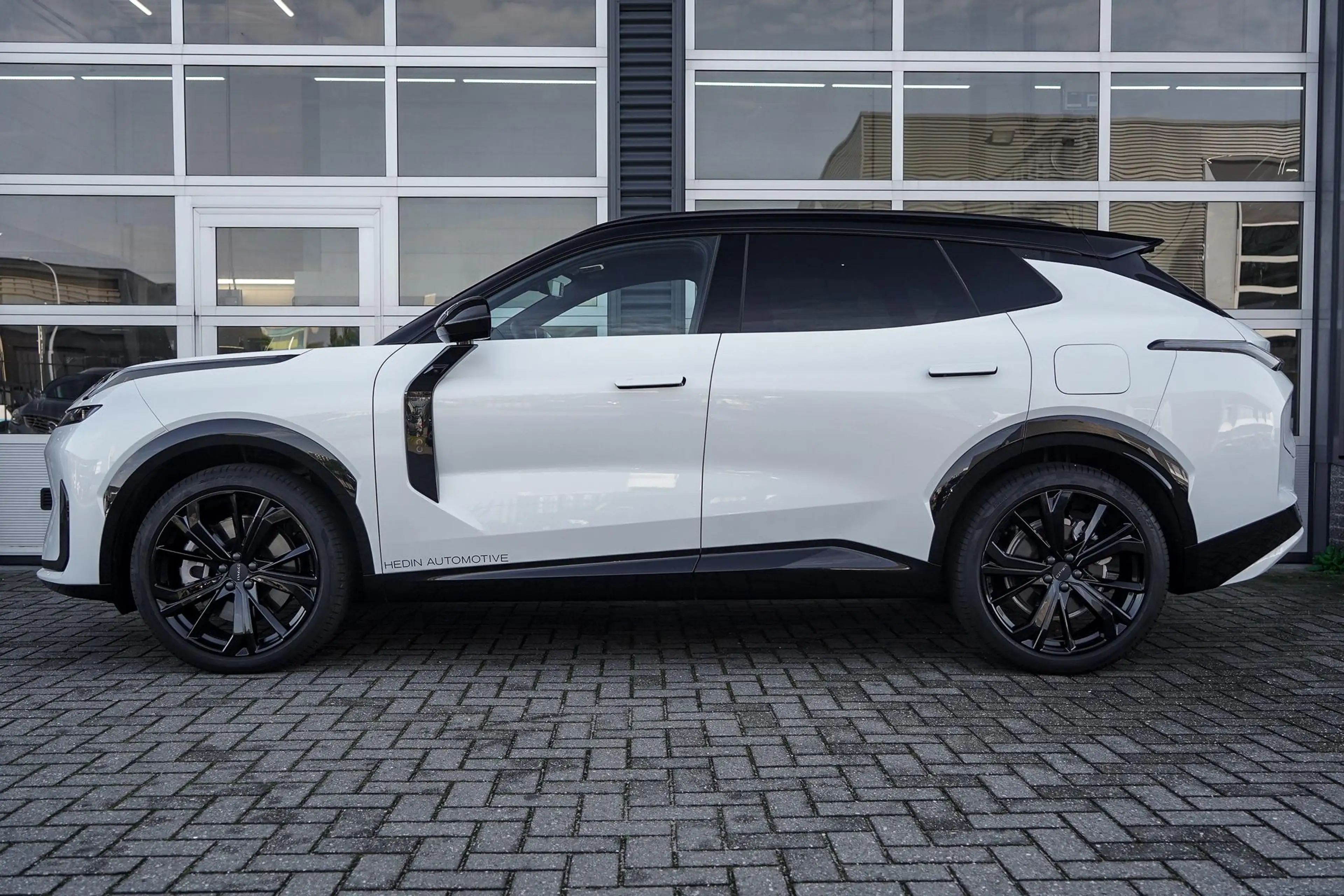 Lynk & Co 08 1.5 More VOORRAAD DEMO | 360 camera | Stoel Ventil — photo 3