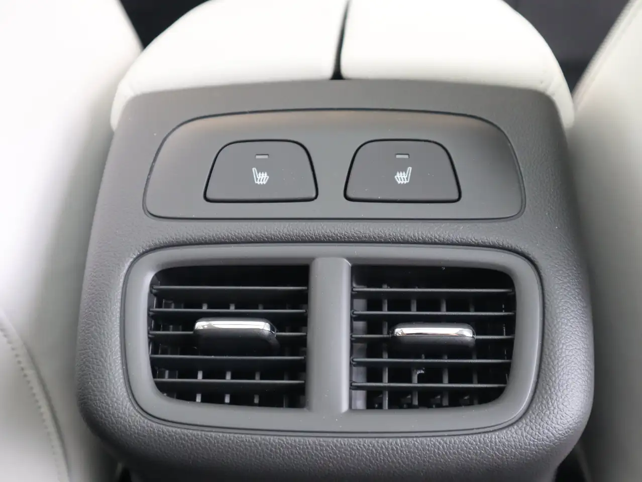 Buick Envision снимка Buick Envision