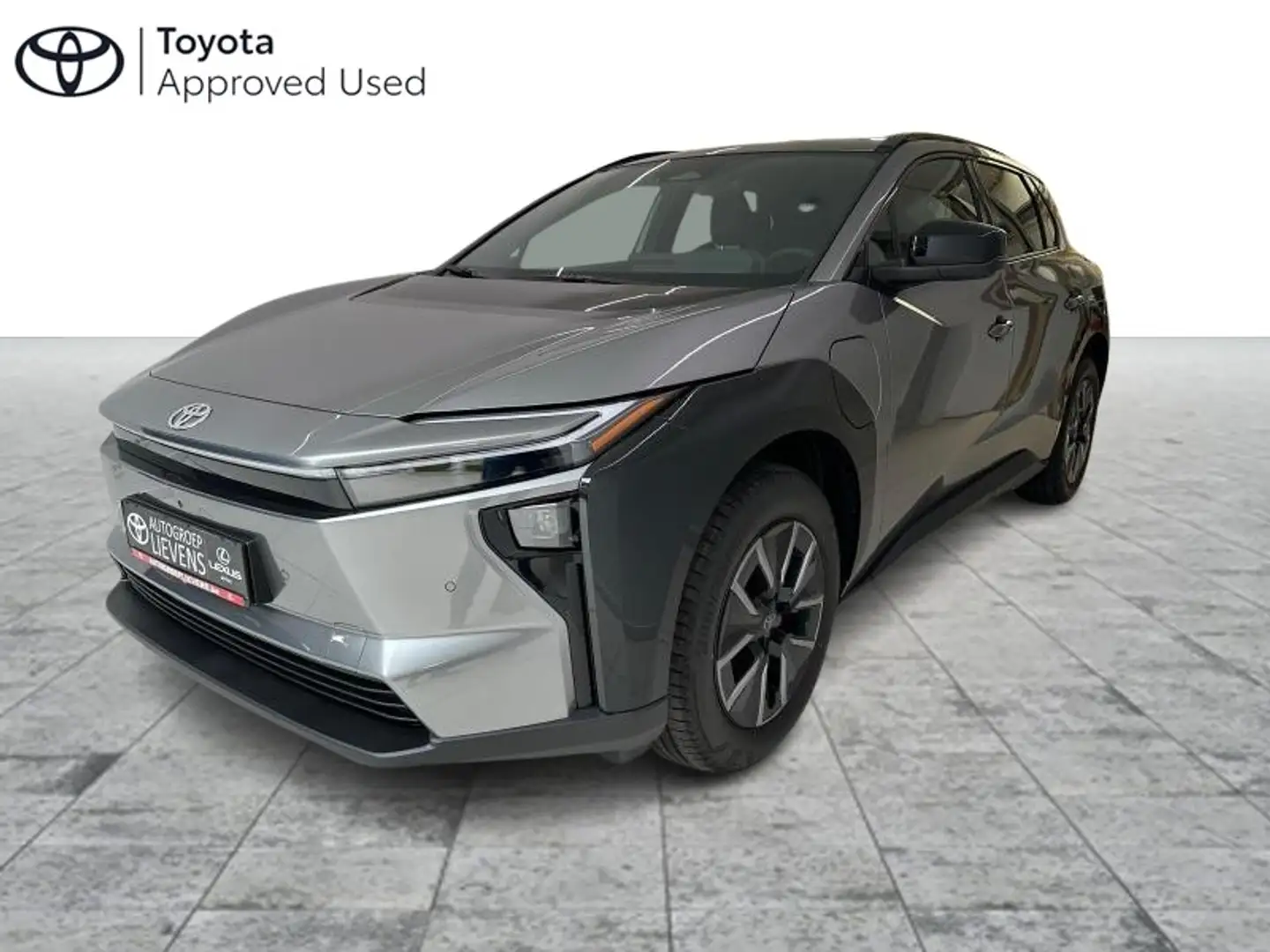 TOYOTA Bz4x