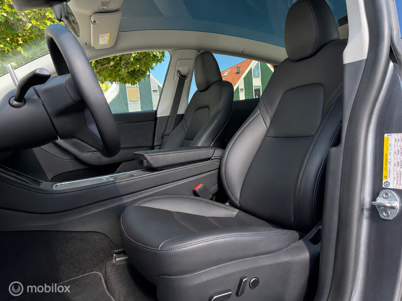 Tesla Model Y Performance 2023 AWD 75 kWh — photo 13