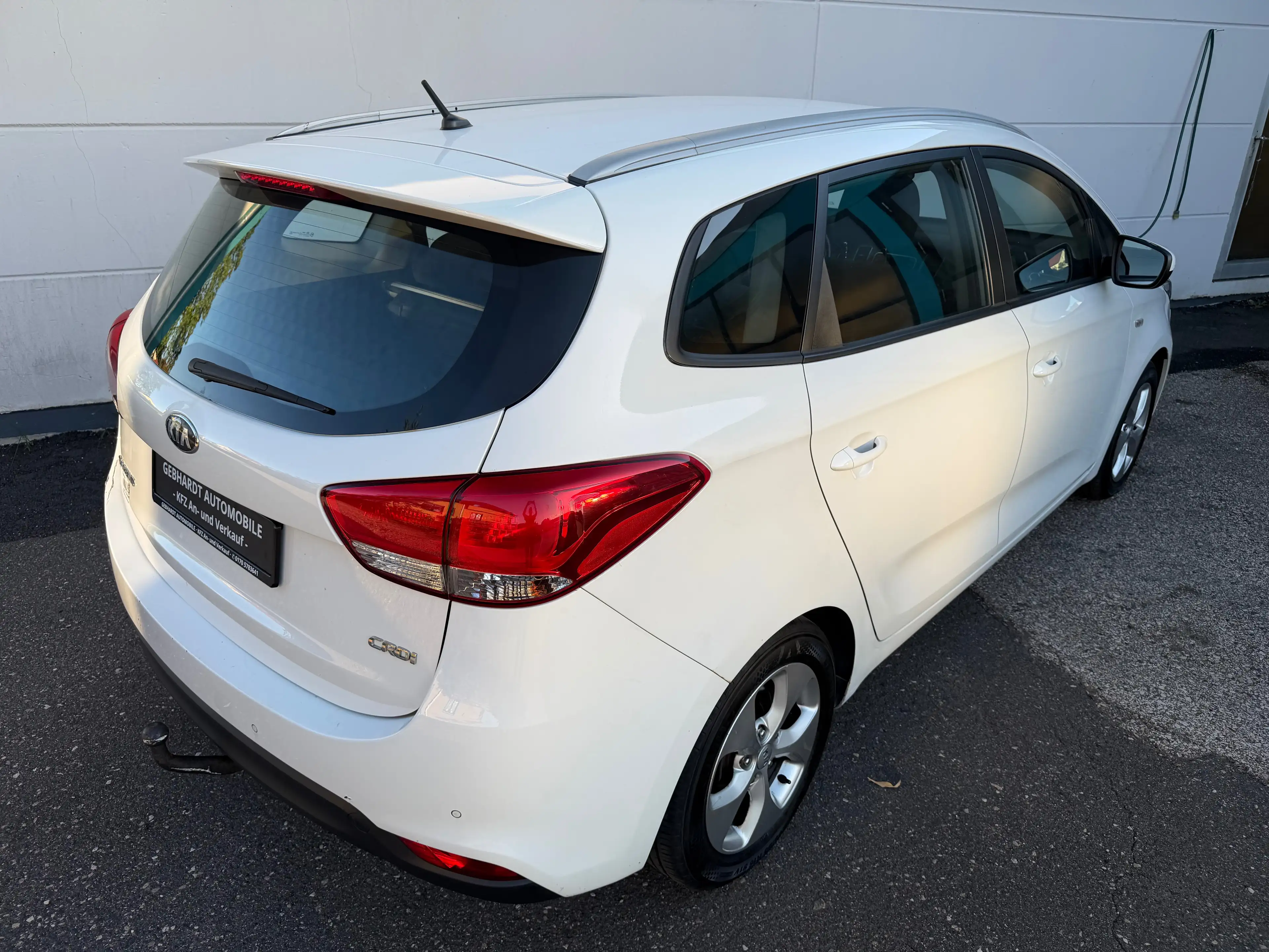 Kia Carens 1.7CRDi Edition 7 AHK Klima SHZG Temp Multi Scheckheft — photo 5