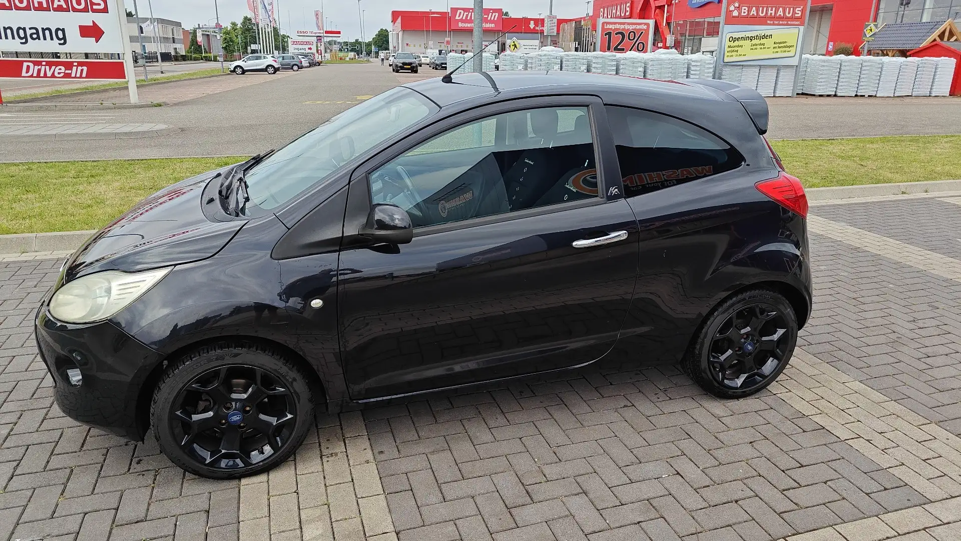 Ford Ka/Ka+ 1.2 Grand Prix s/s Zwart - 2