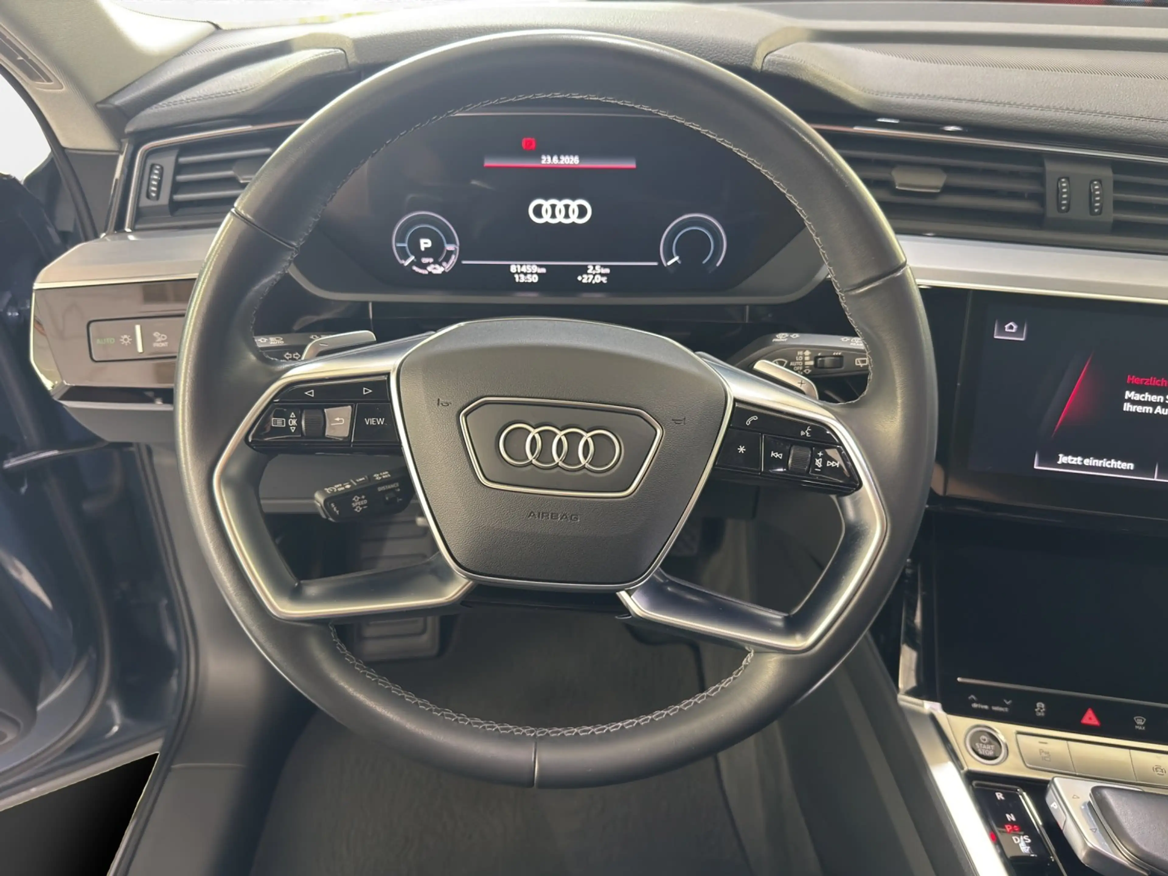 Audi Q8 e-tron 55  quattro advanced | AHK | LED — photo 10