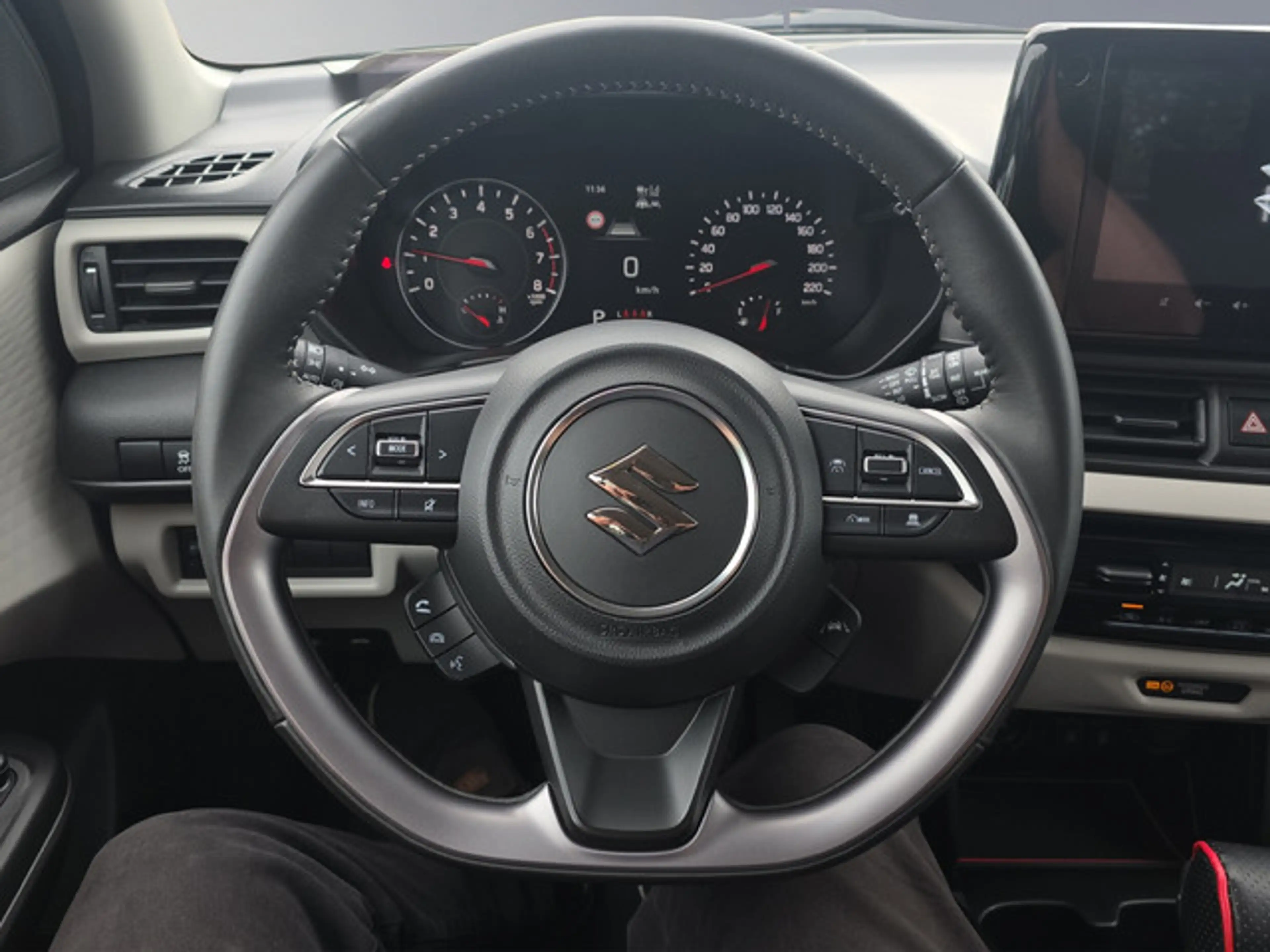 Suzuki Swift 1.2 Dualjet Hybrid 61 kW Comfort — photo 12