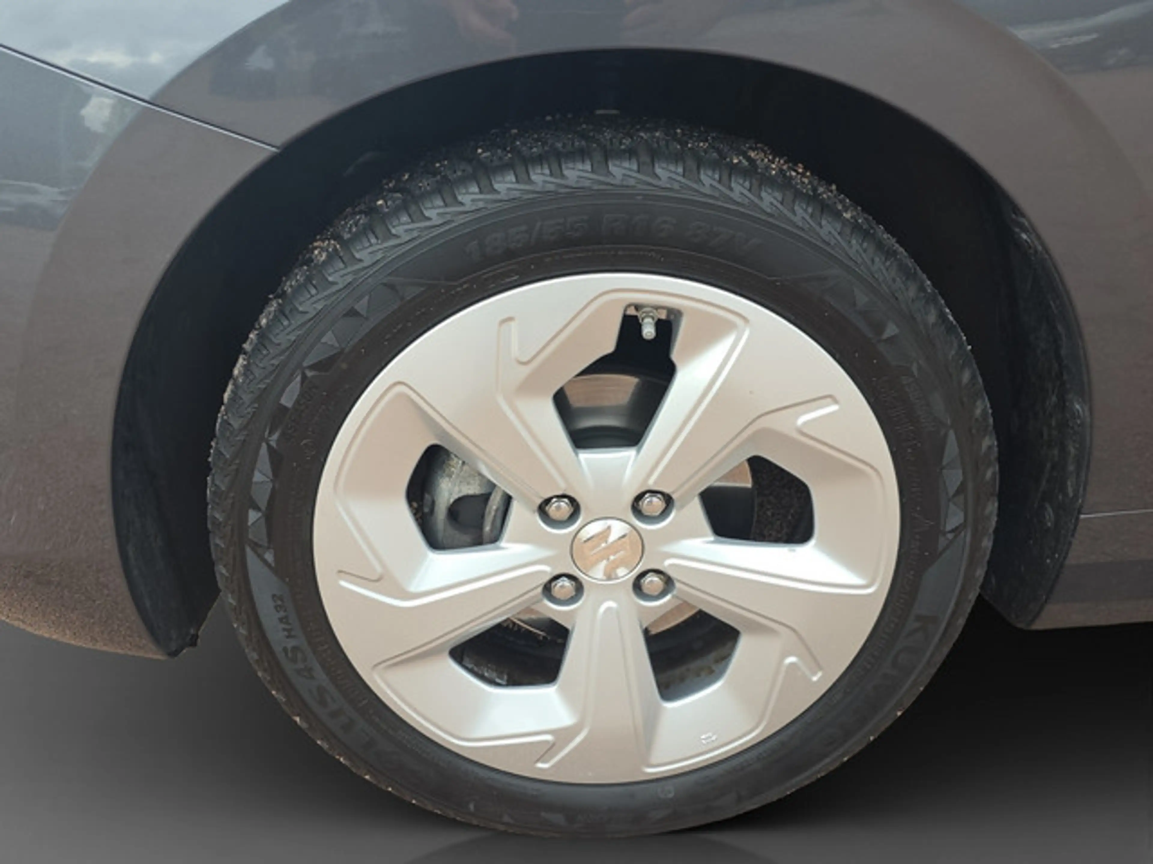 Suzuki Swift 1.2 Dualjet Hybrid 61 kW Comfort — photo 10