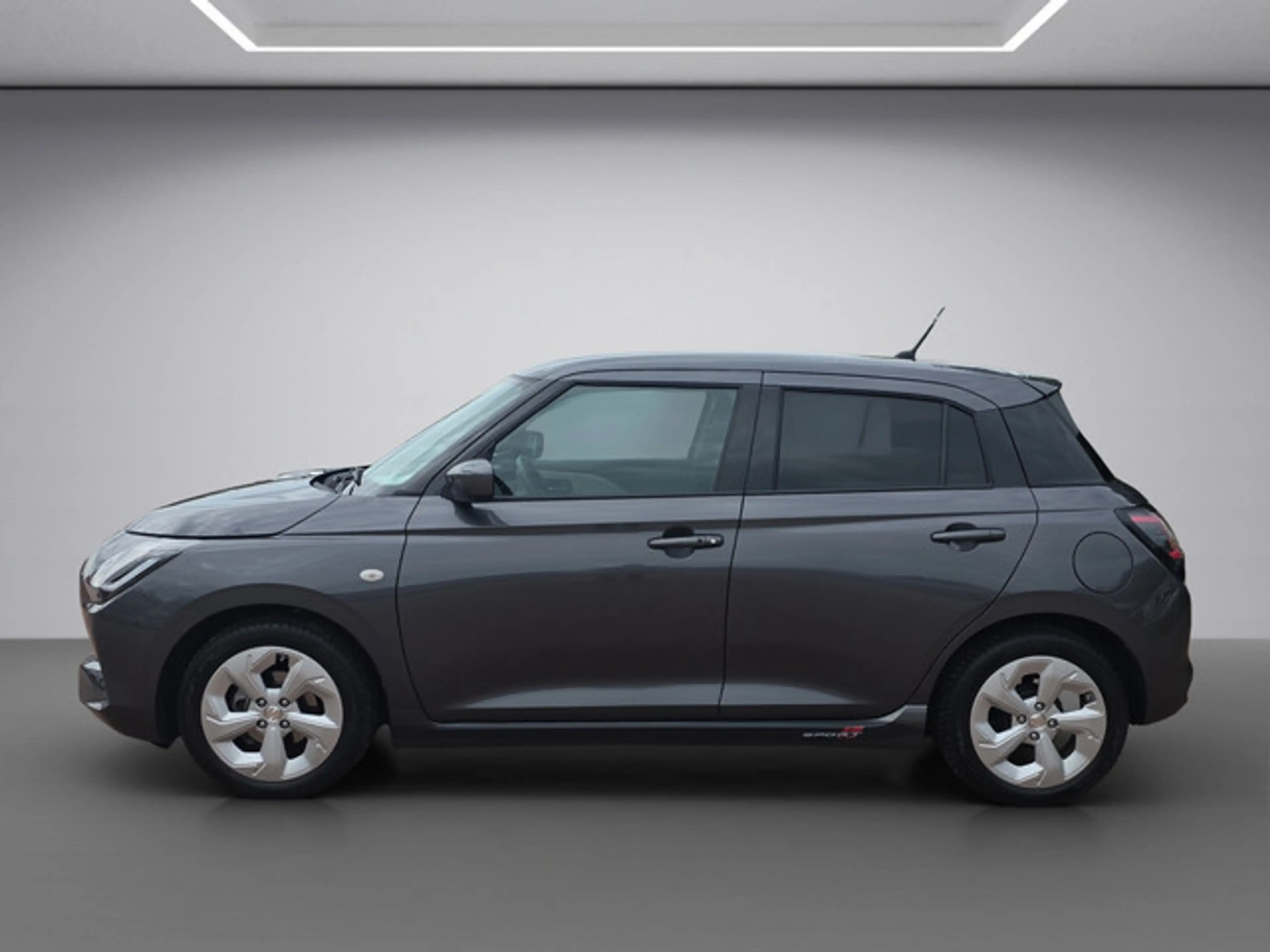 Suzuki Swift 1.2 Dualjet Hybrid 61 kW Comfort — photo 4