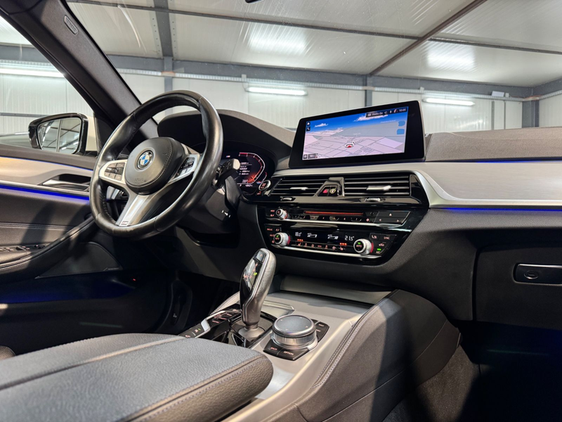 BMW 530 d xDr M SPORT*INNOV*PANO*SFT*STHZ*H&K*ACC — photo 12
