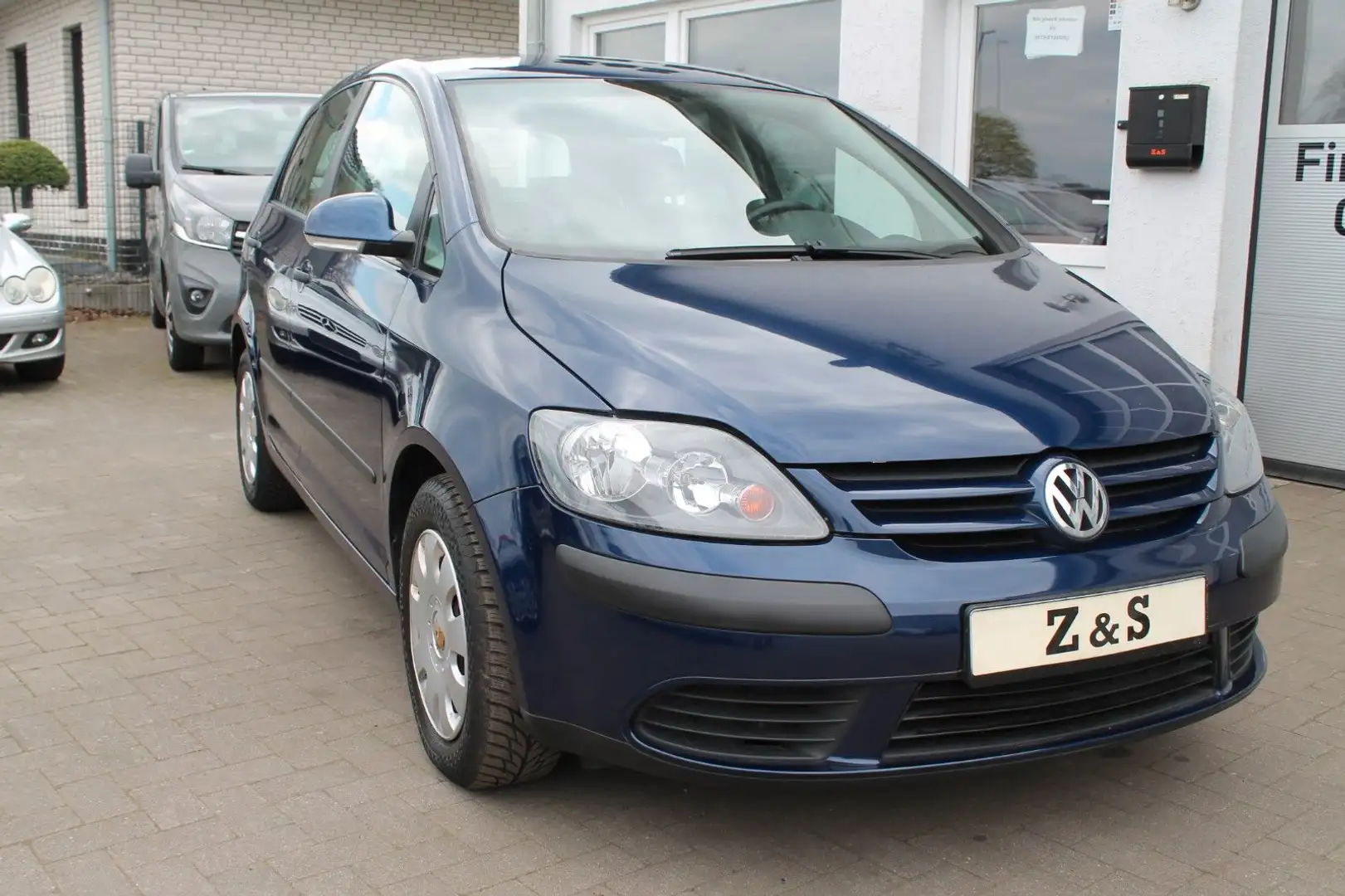 Volkswagen Golf V Plus Trendline Blau - 1