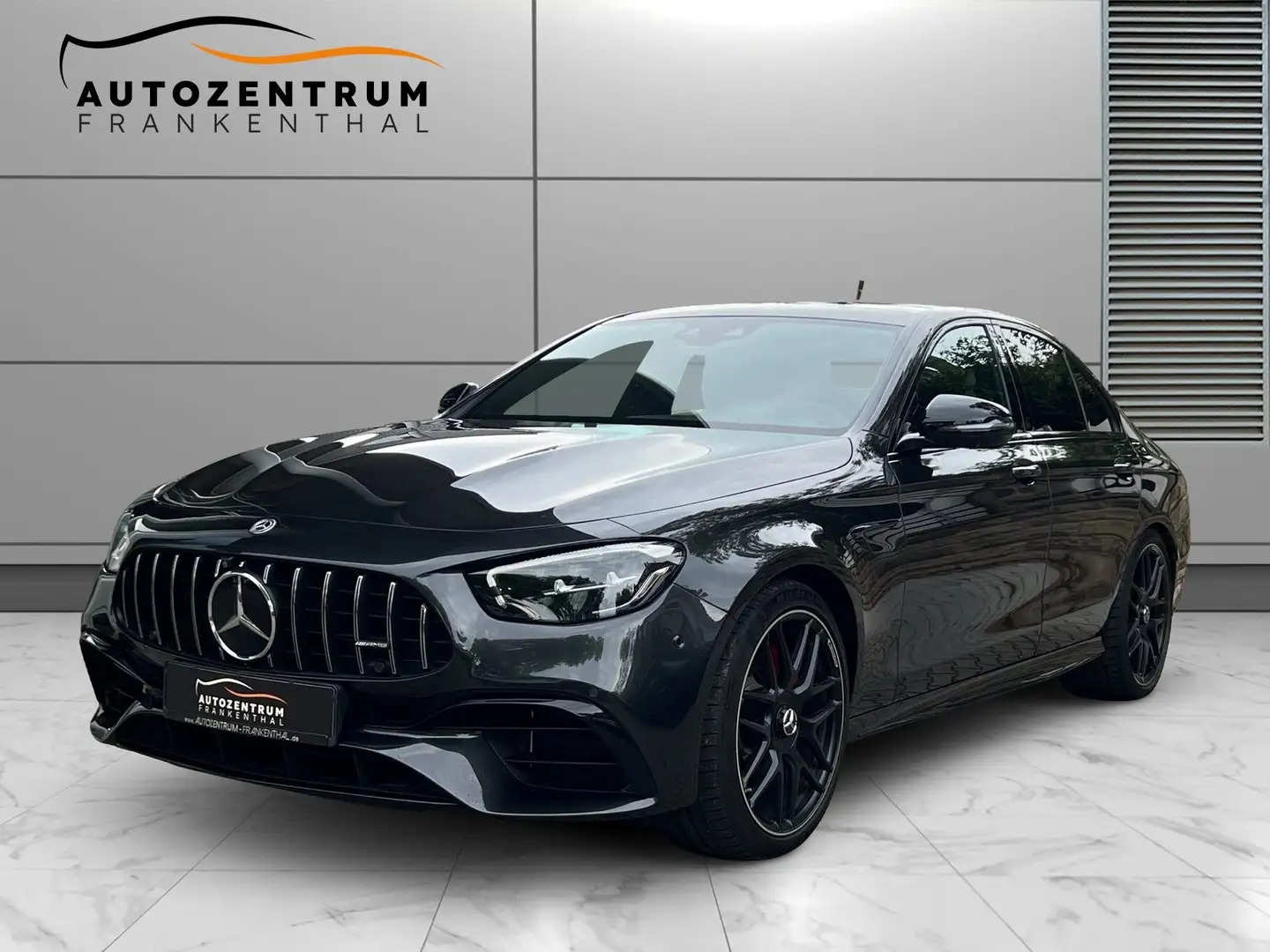 Mercedes-Benz E 63 AMG S 4Matic+ PANO NIGHT 360 HUD Gris - 1