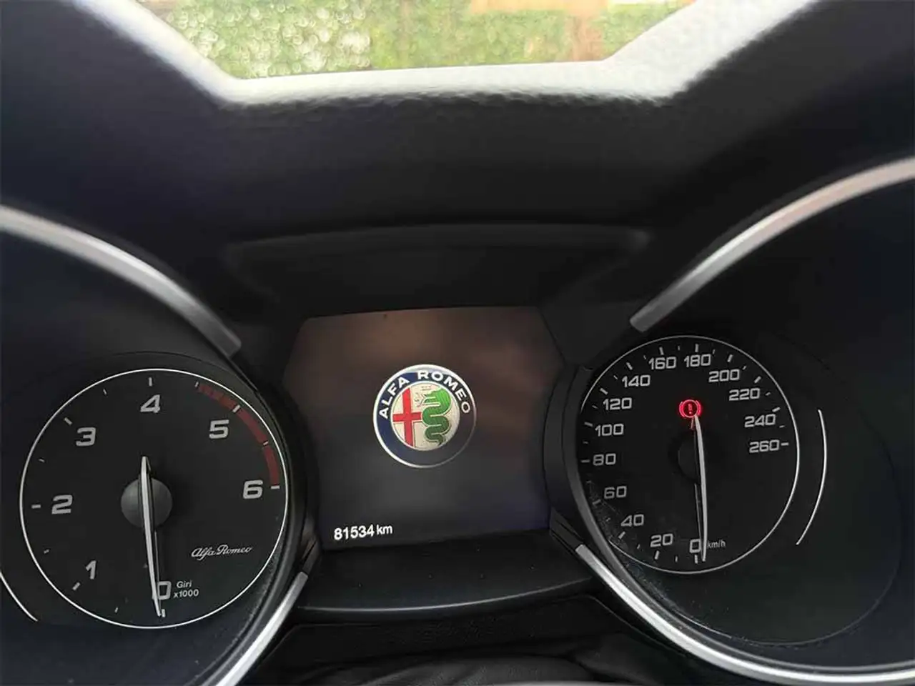 Alfa Romeo Stelvio 2022 — фото 13