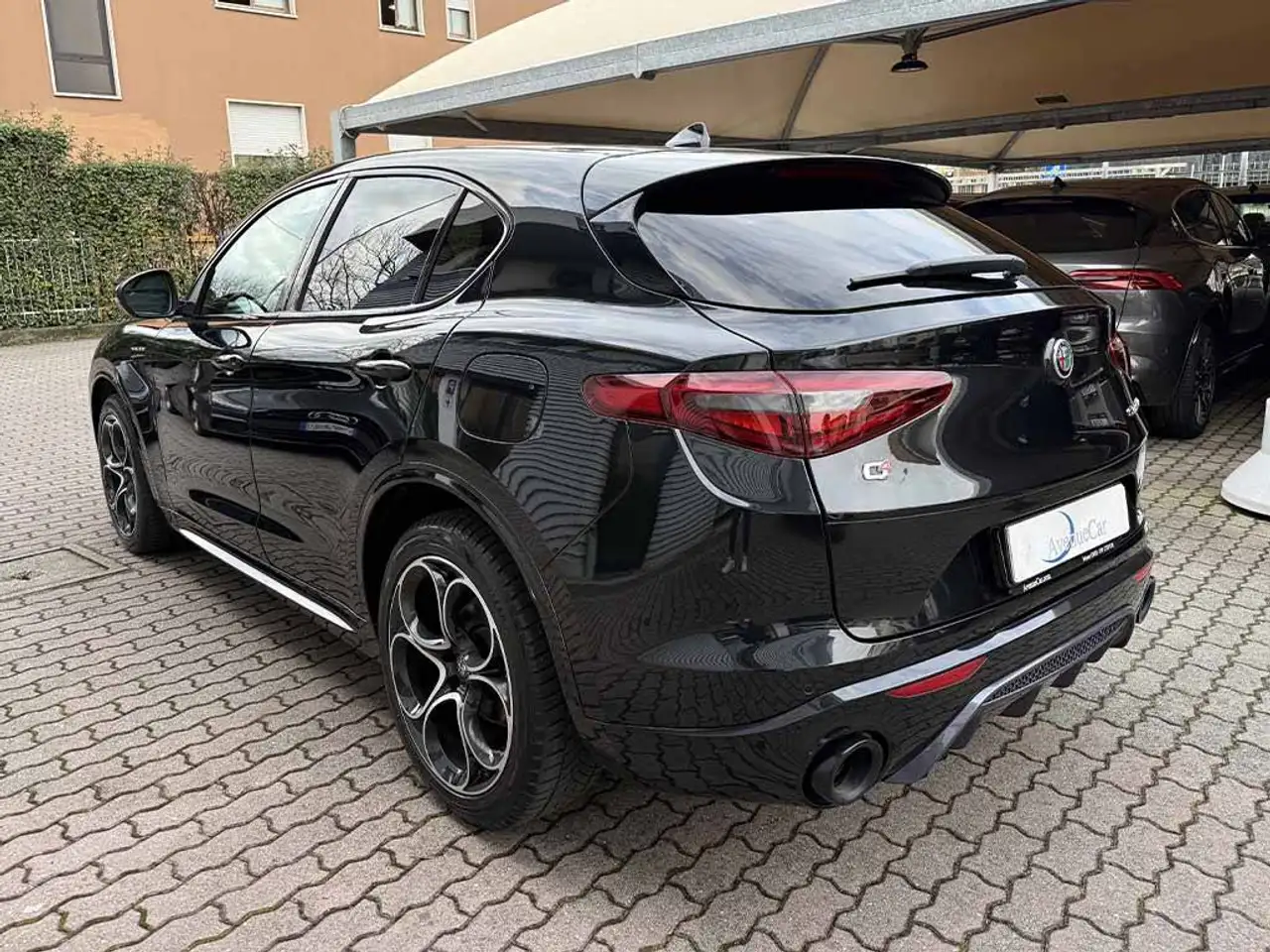 Alfa Romeo Stelvio 2022 — фото 8