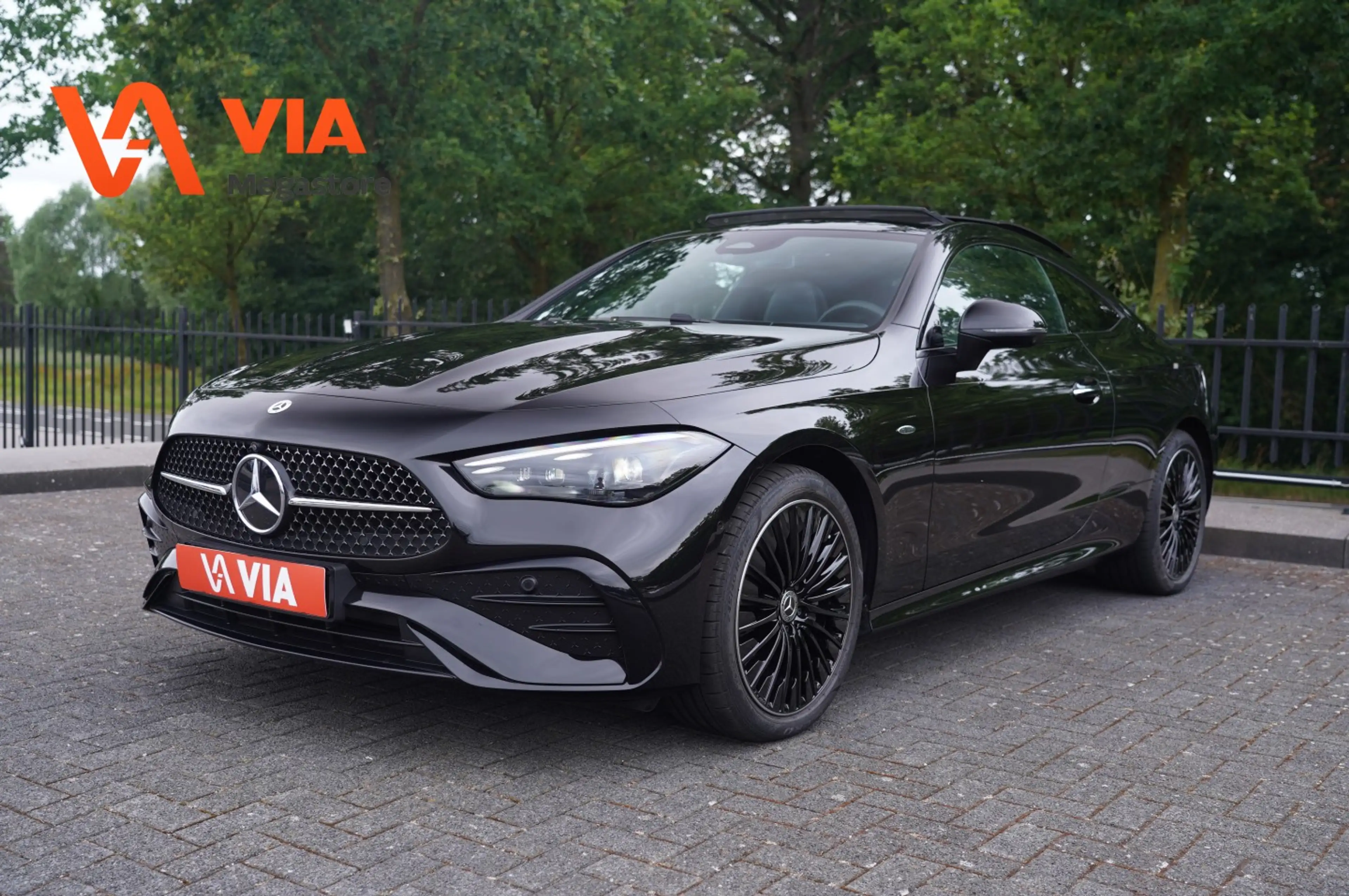 Mercedes-Benz CLE 300 300e Coupé Automaat AMG Line | Premium Pakket | Ni