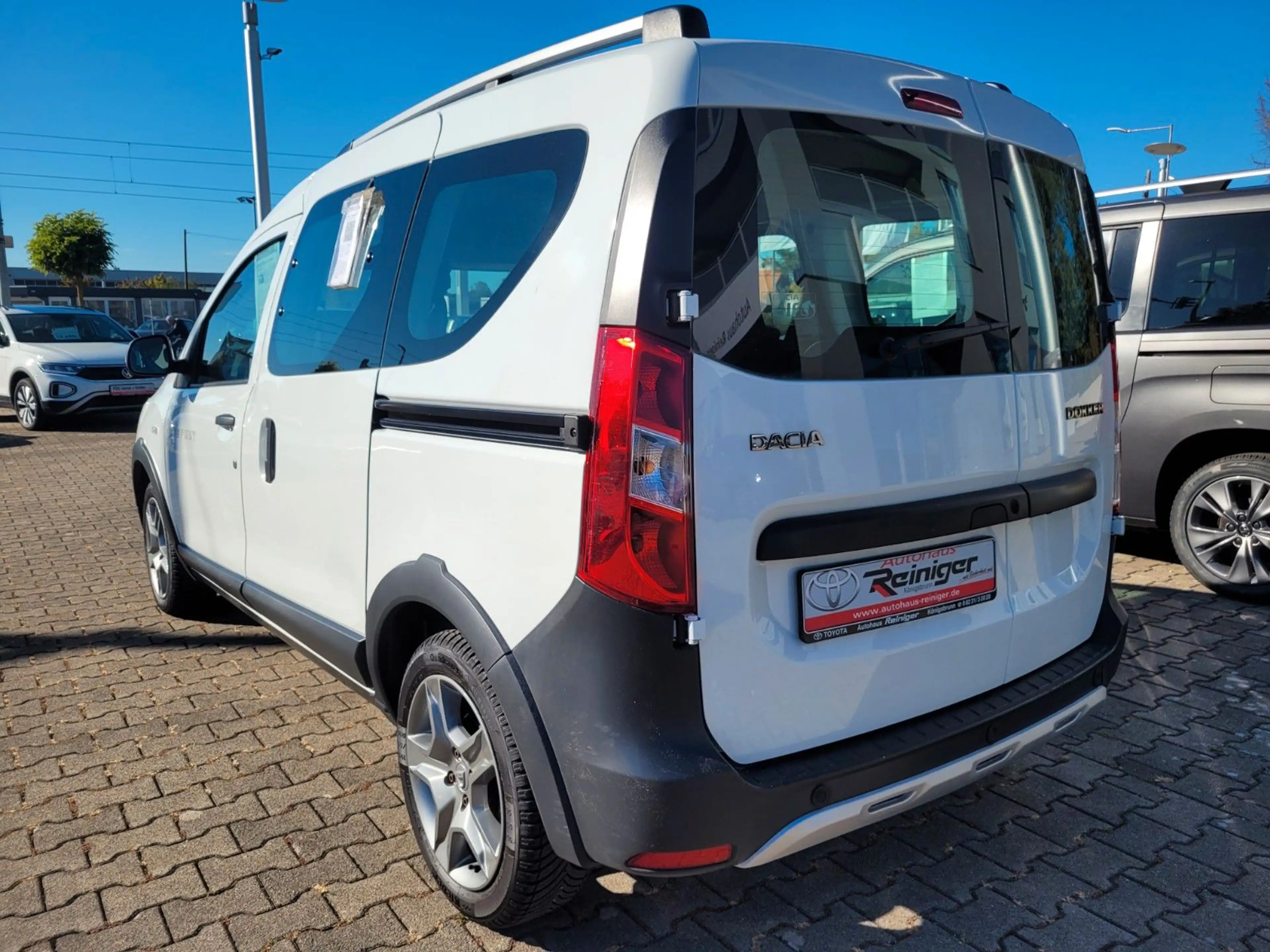 Dacia Dokker Stepway Plus Turbo*SHZ,Kamera,Navi* — photo 7