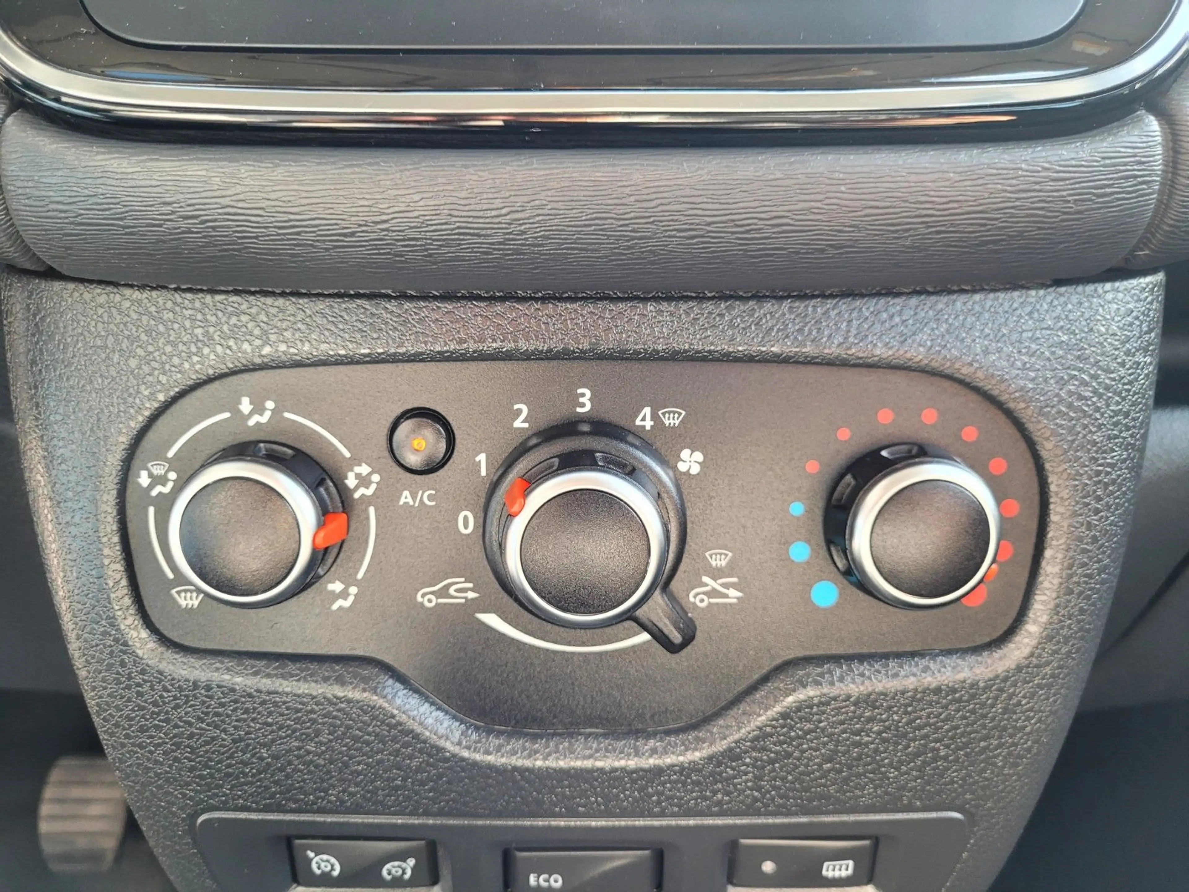 Dacia Dokker Stepway Plus Turbo*SHZ,Kamera,Navi* — photo 11