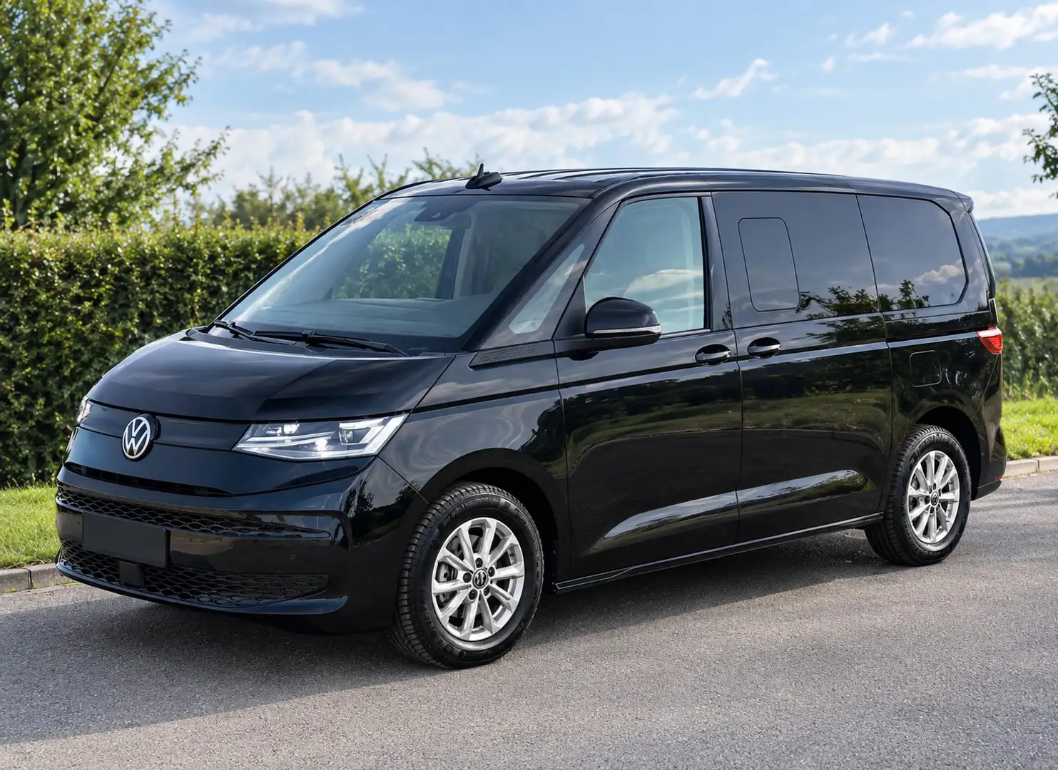 Volkswagen T7 Multivan Life - 1