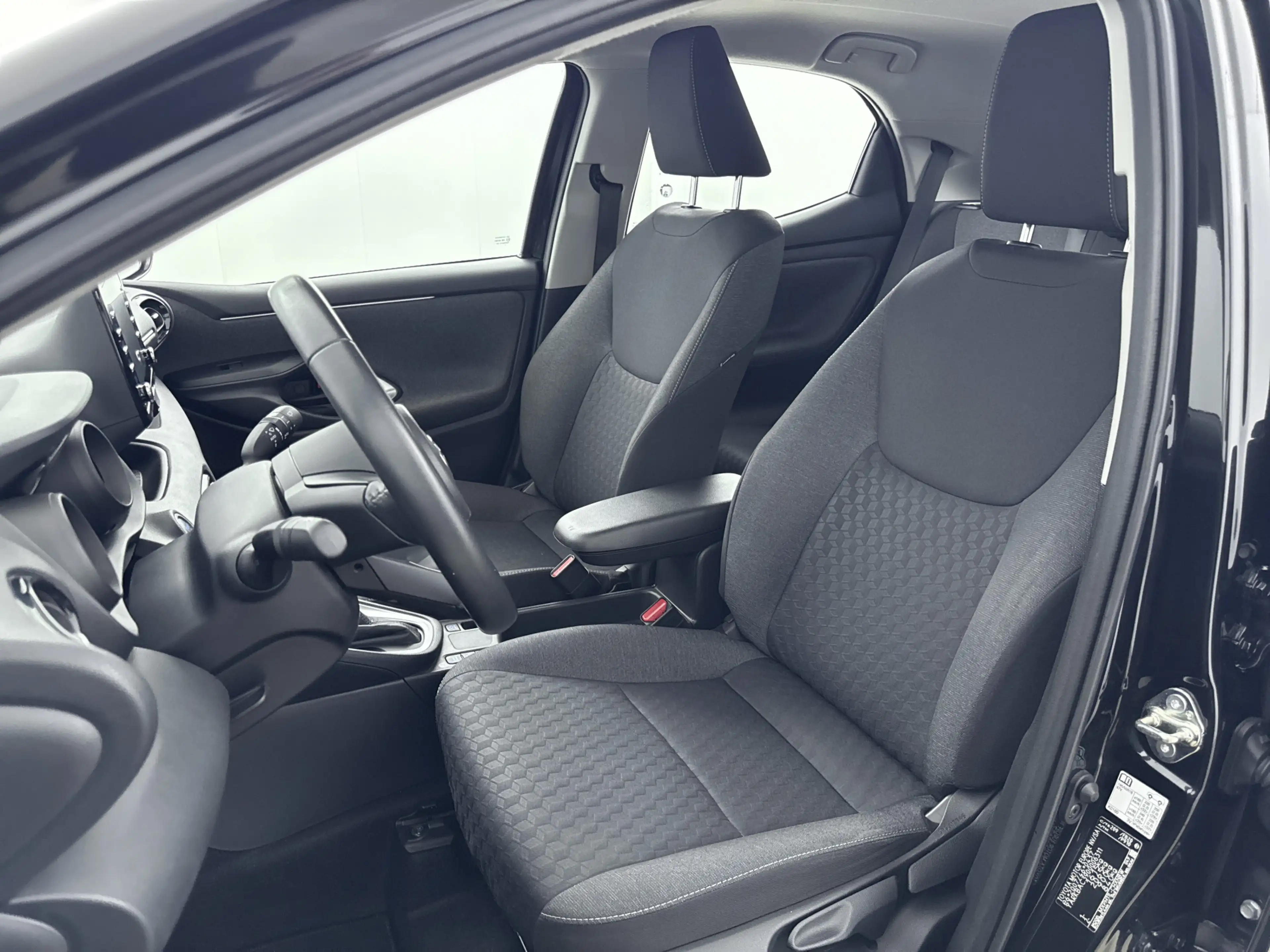 Toyota Yaris 1.5 Hybrid TeamNL | Apple Carplay/Android Auto | L — photo 15