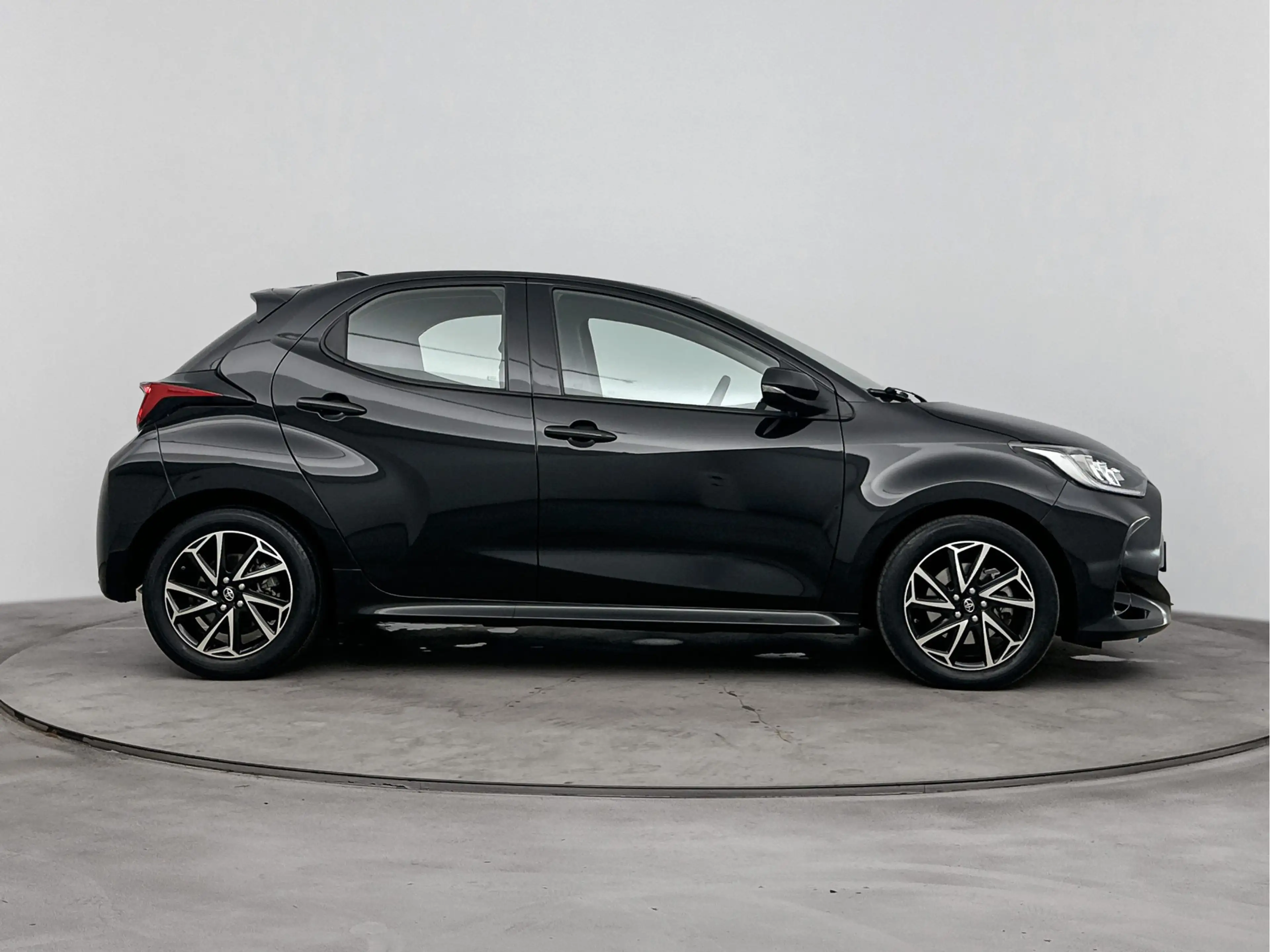 Toyota Yaris 1.5 Hybrid TeamNL | Apple Carplay/Android Auto | L — photo 11