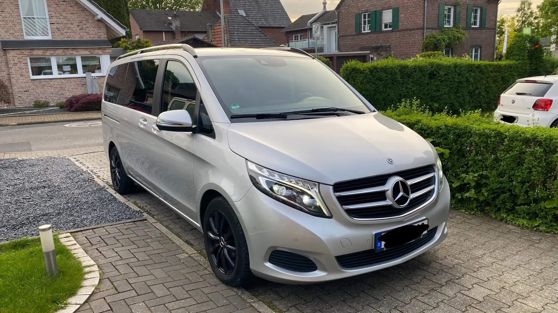 Mercedes-Benz V 220 V 220 CDI/d, 250 CDI/BT/d EDITION lang (447.813) Grau - 2