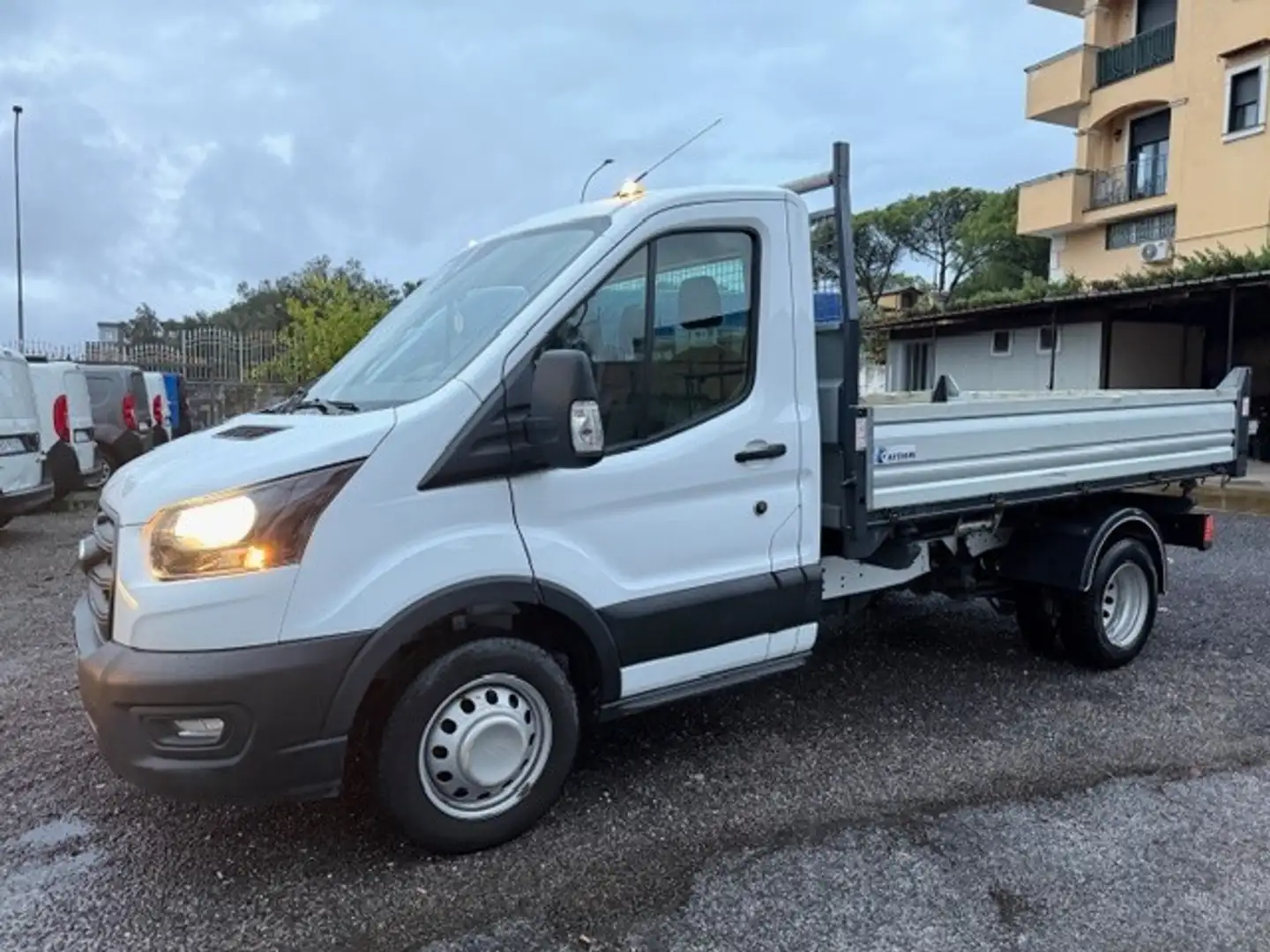 Ford Transit FORD Transit 350 Ribal.Trila. 2.0 tdci 130cv L2 Bianco - 2