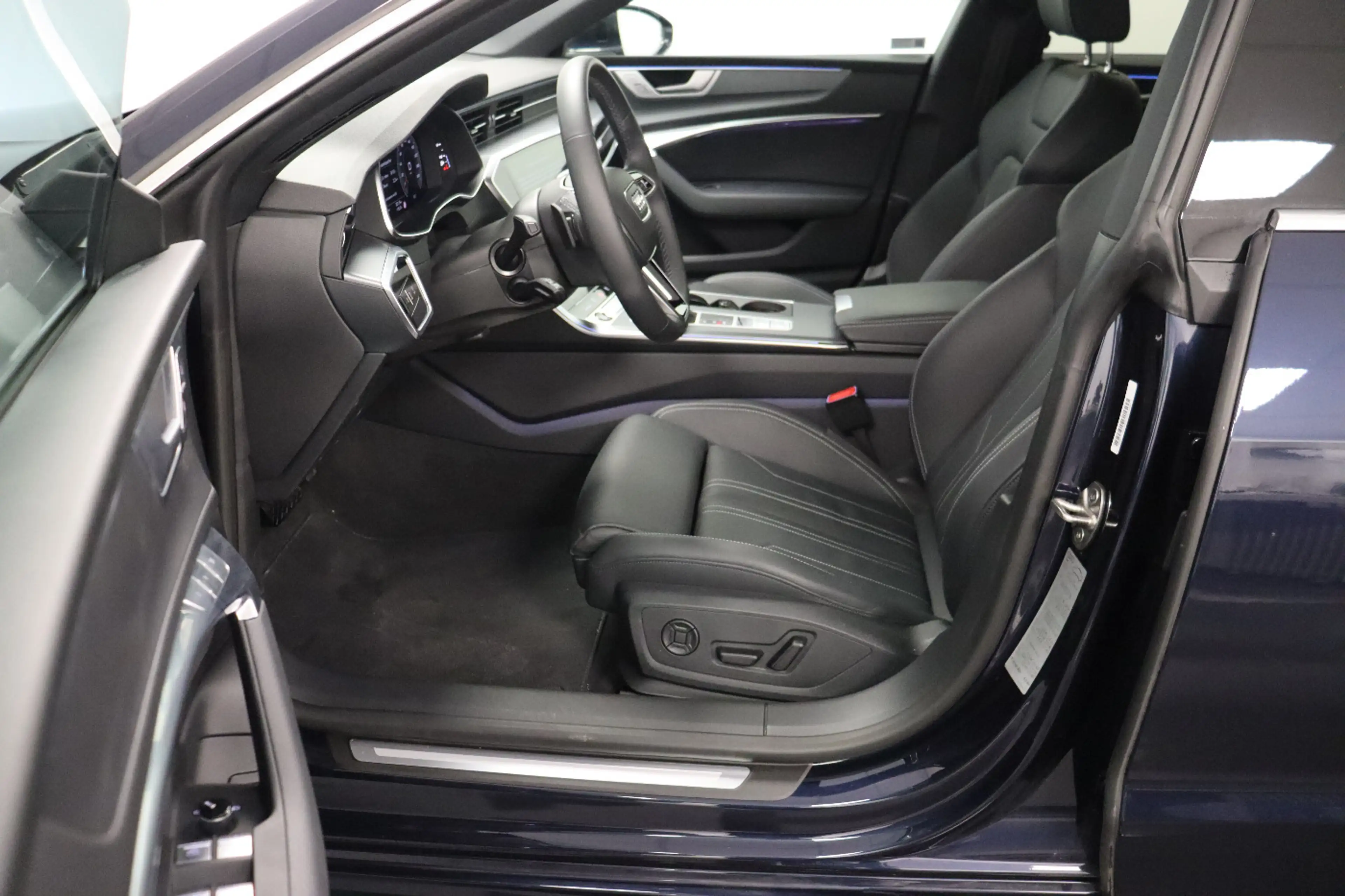 Audi A7 Sportback 45 TDI quattro S tronic Matrix|AHK — photo 7