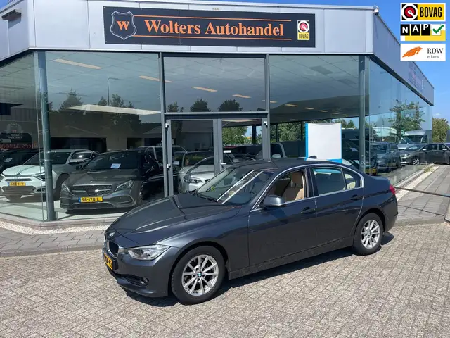 BMW 316 3-serie 316i High Executive Automaat