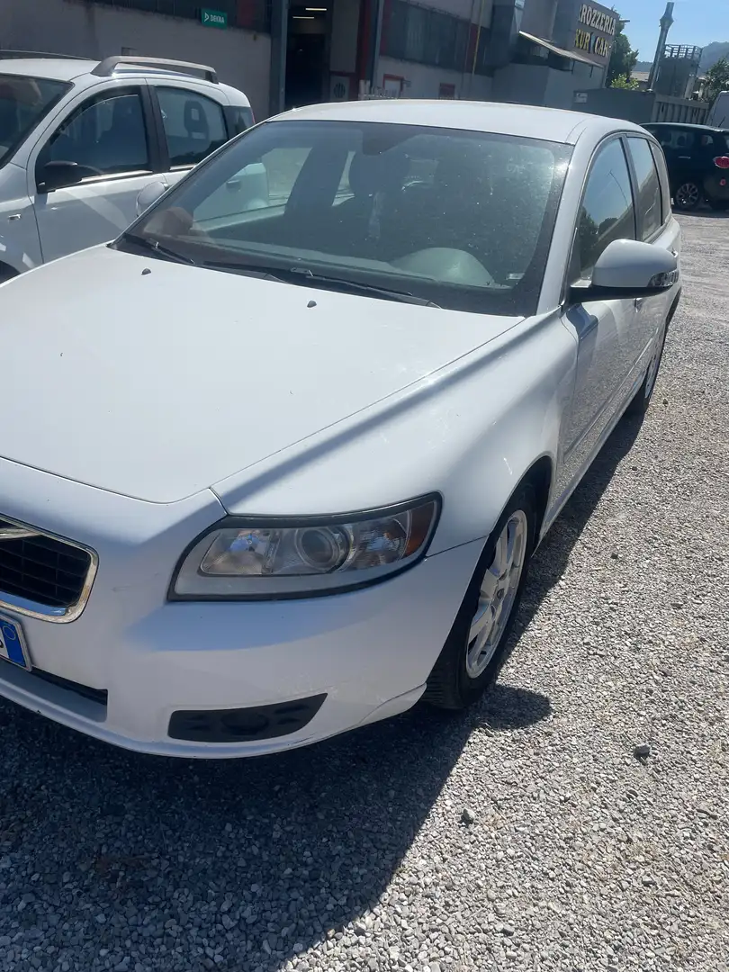 Volvo V50 V50 1.6 d2 Polar 115cv Bianco - 1